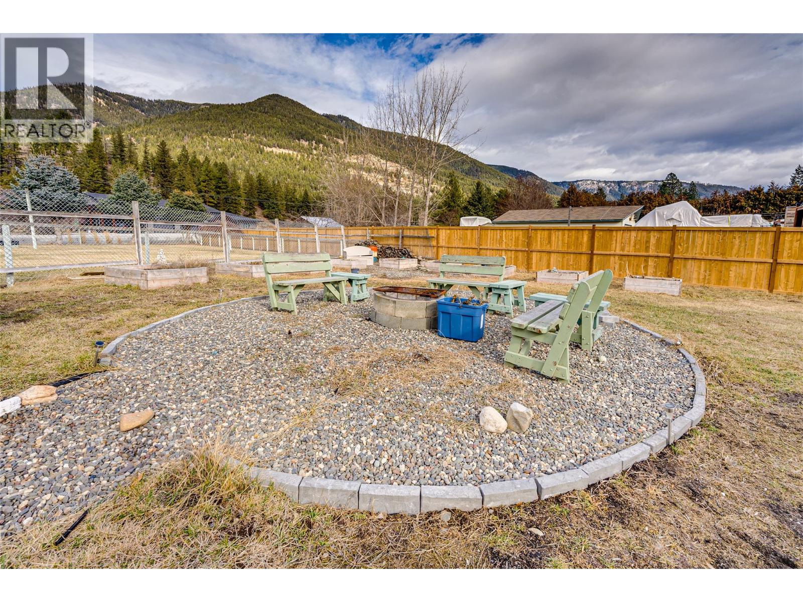 5876 Westwynd Drive, Falkland, British Columbia  V0E 1W0 - Photo 45 - 10377189