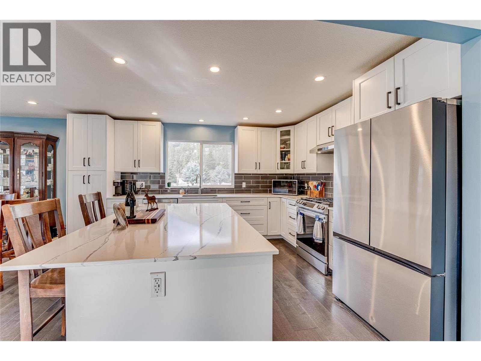 5876 Westwynd Drive, Falkland, British Columbia  V0E 1W0 - Photo 9 - 10377189