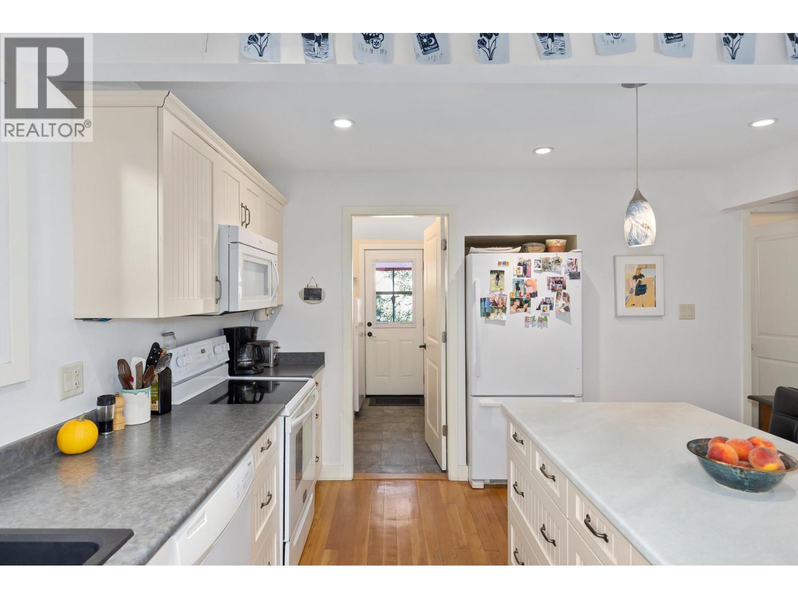 5109 Caldwell Street, Summerland, British Columbia  V0H 1Z4 - Photo 14 - 10377122