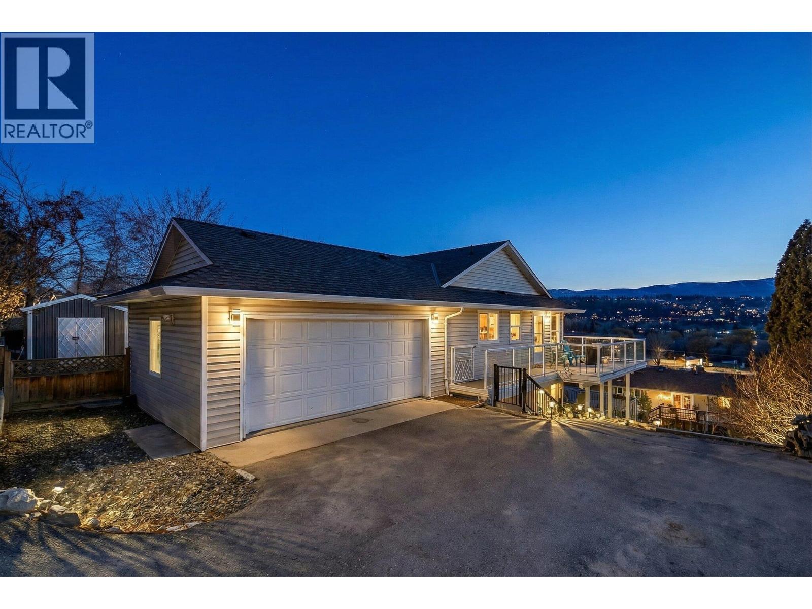 11350 Dakota Road, Lake Country, British Columbia  V4V 1X1 - Photo 1 - 10377009