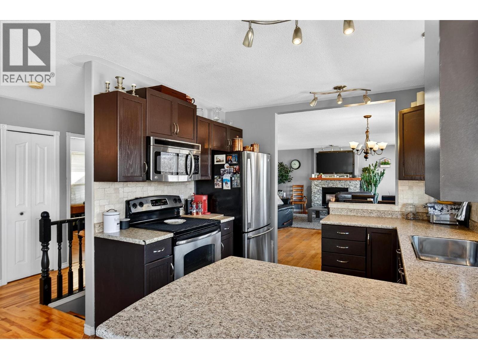 11350 Dakota Road, Lake Country, British Columbia  V4V 1X1 - Photo 7 - 10377009