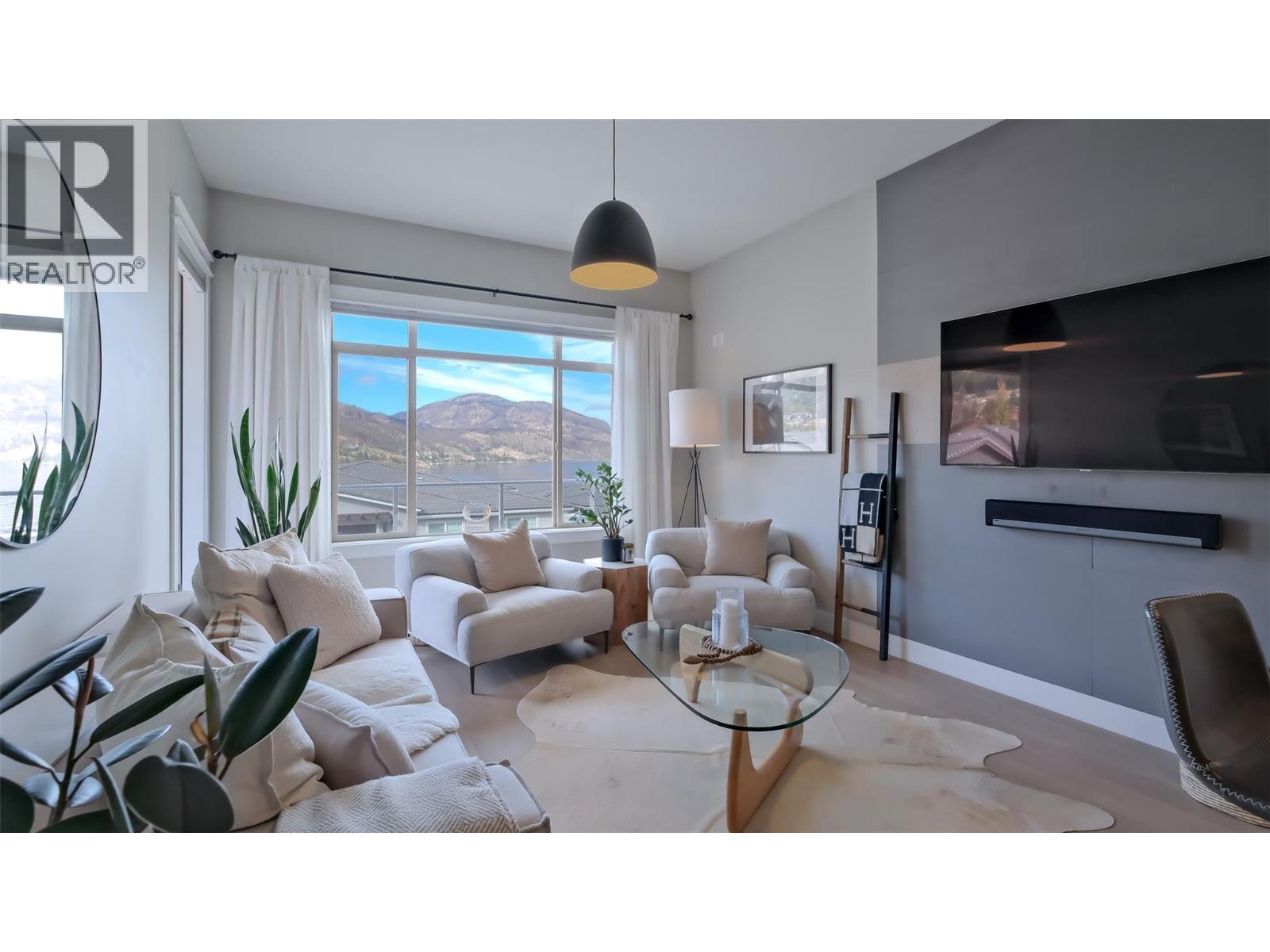 1786 Viewpoint Drive, Kelowna, British Columbia  V1Z 4E1 - Photo 8 - 10376704