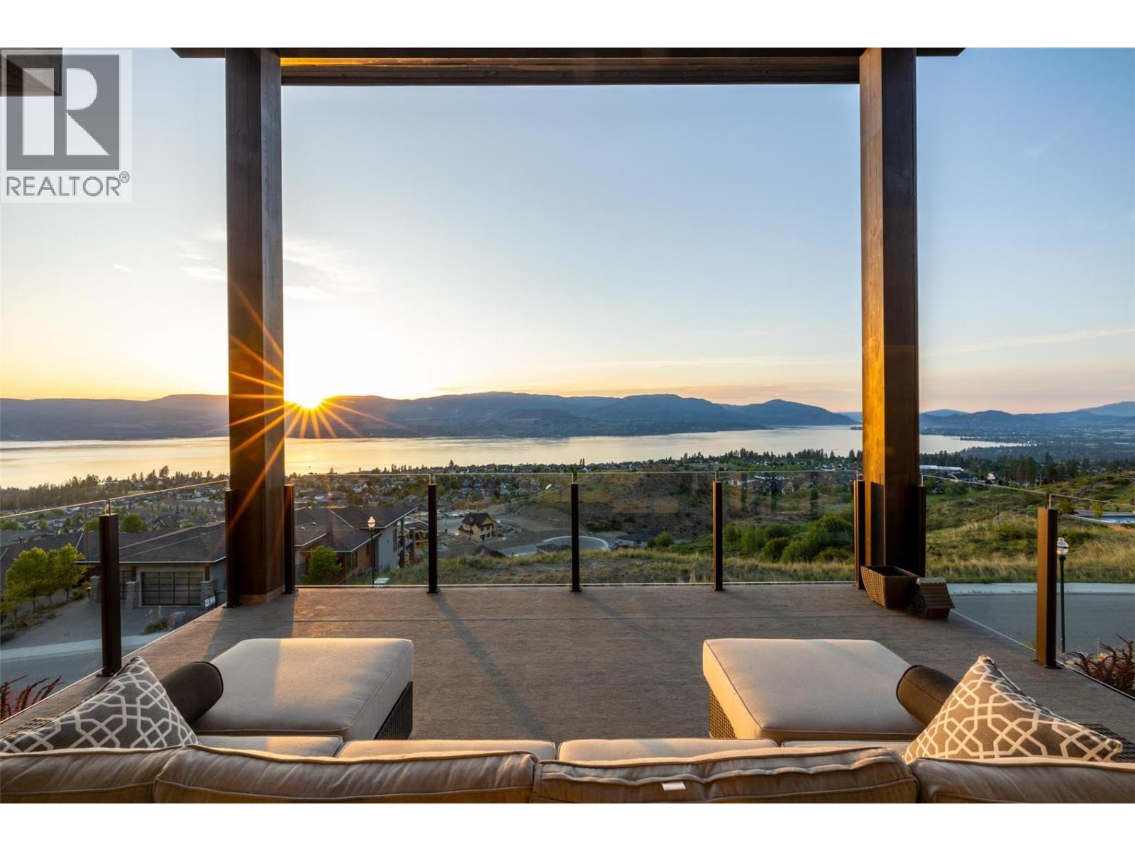 5576 Upper Mission Drive, Kelowna, British Columbia  V1W 5M4 - Photo 5 - 10377590