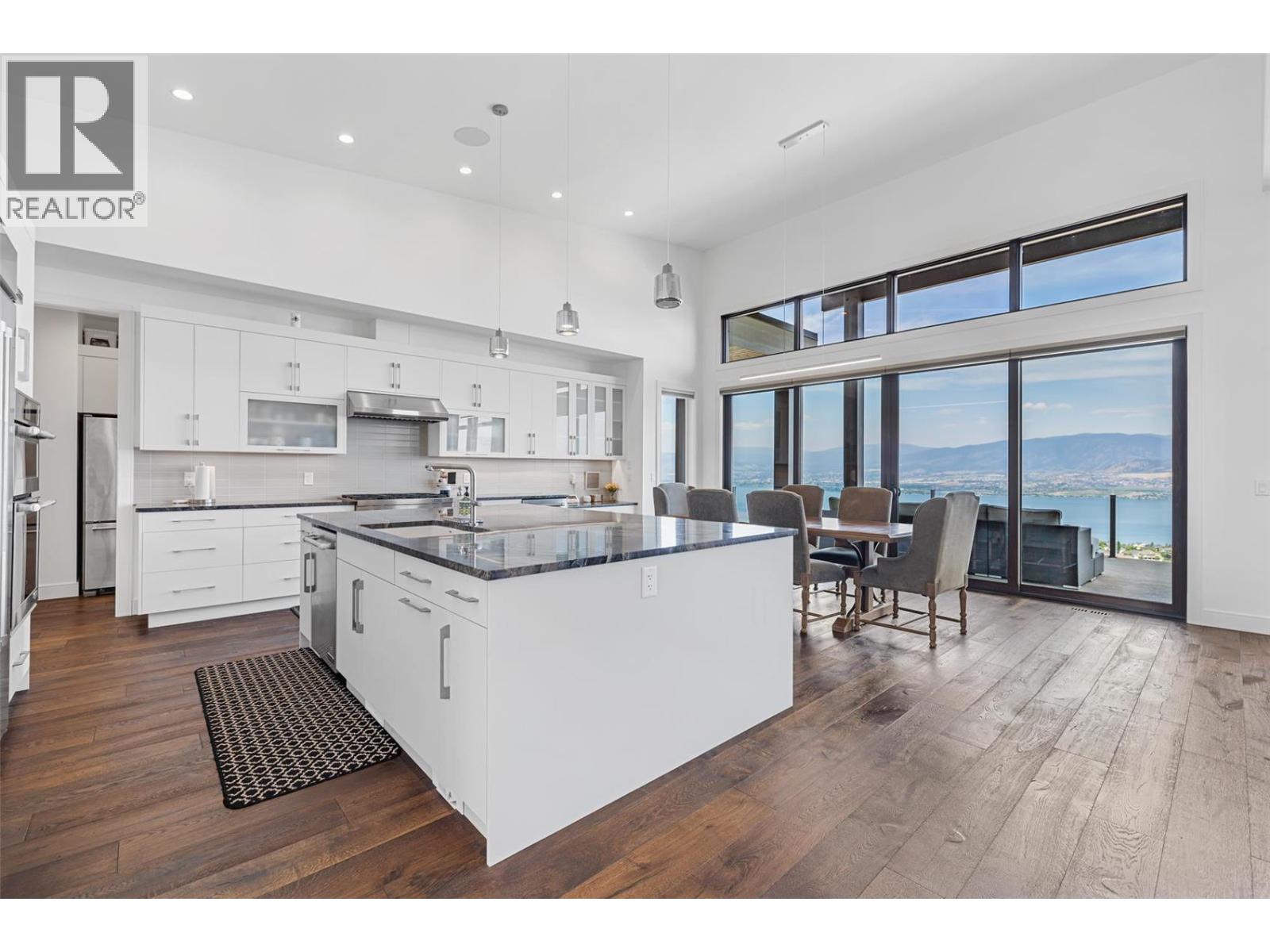 5576 Upper Mission Drive, Kelowna, British Columbia  V1W 5M4 - Photo 9 - 10377590