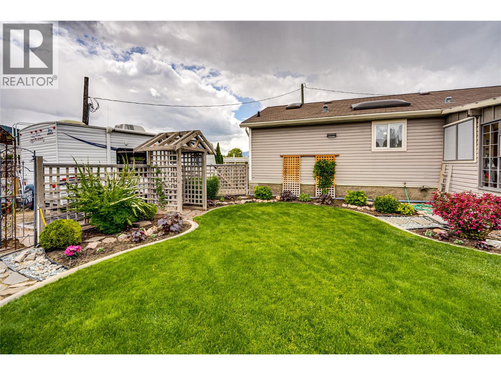 2727 Lakeshore Road Unit# 105, Vernon, British Columbia  V1H 1X5 - Photo 67 - 10377281