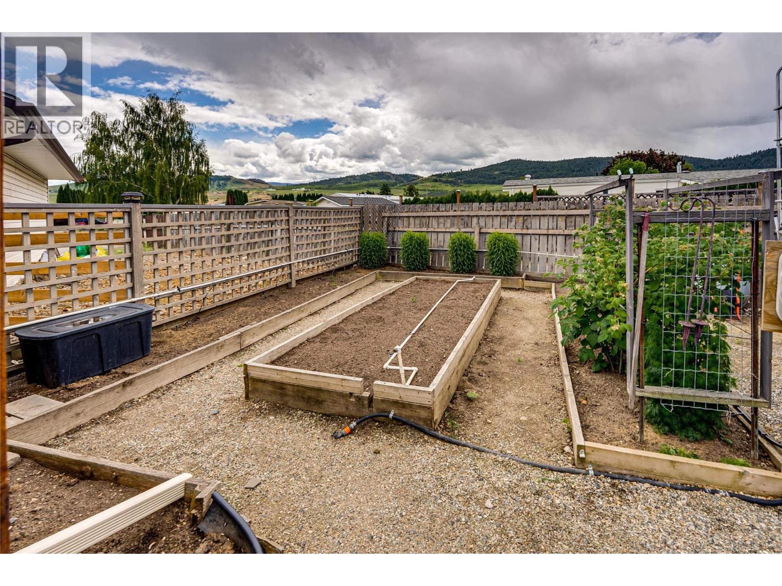 2727 Lakeshore Road Unit# 105, Vernon, British Columbia  V1H 1X5 - Photo 73 - 10377281