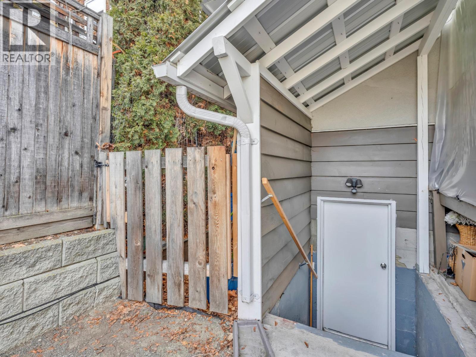 526 Braid Street, Penticton, British Columbia  V2A 4Y3 - Photo 34 - 10377063