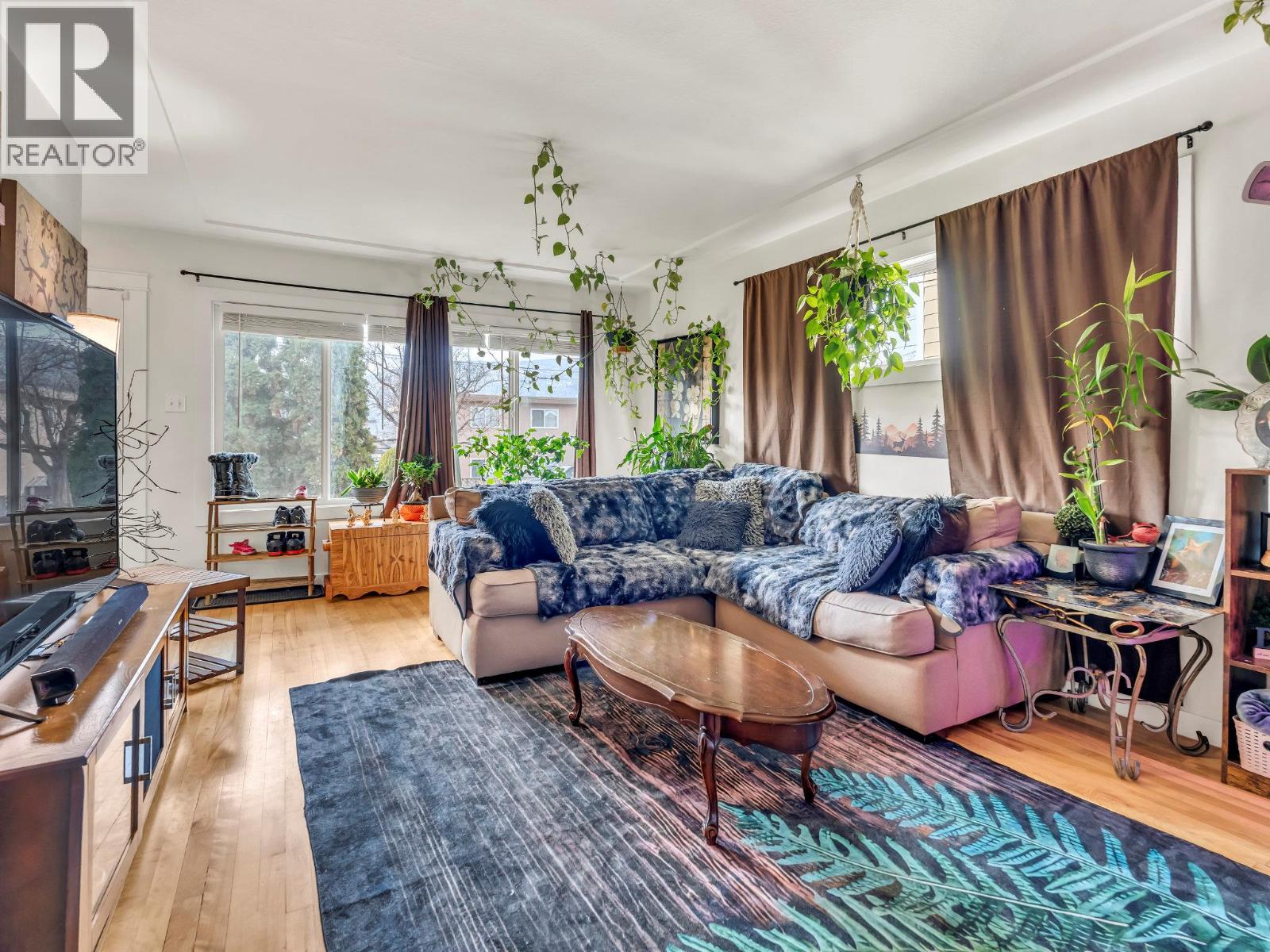 526 Braid Street, Penticton, British Columbia  V2A 4Y3 - Photo 5 - 10377063