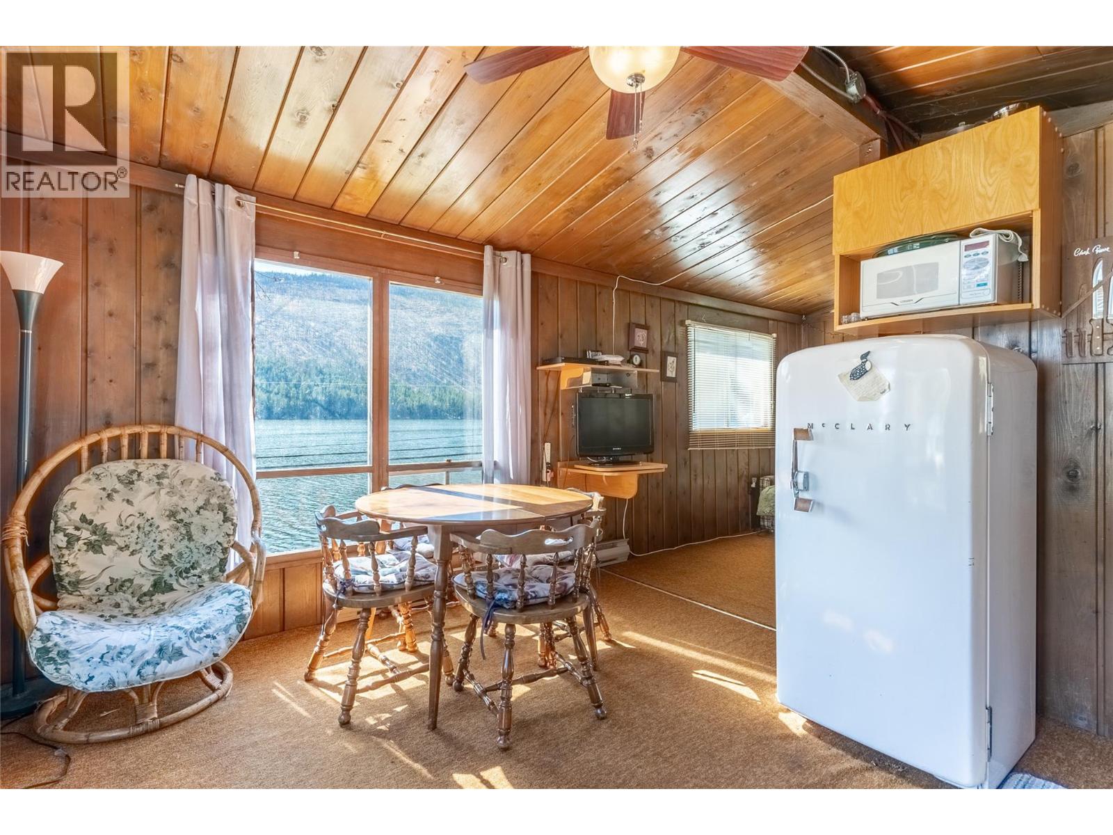 2631 Loon Lake Road, Loon Lake, British Columbia  V0K 1H1 - Photo 5 - 10377456