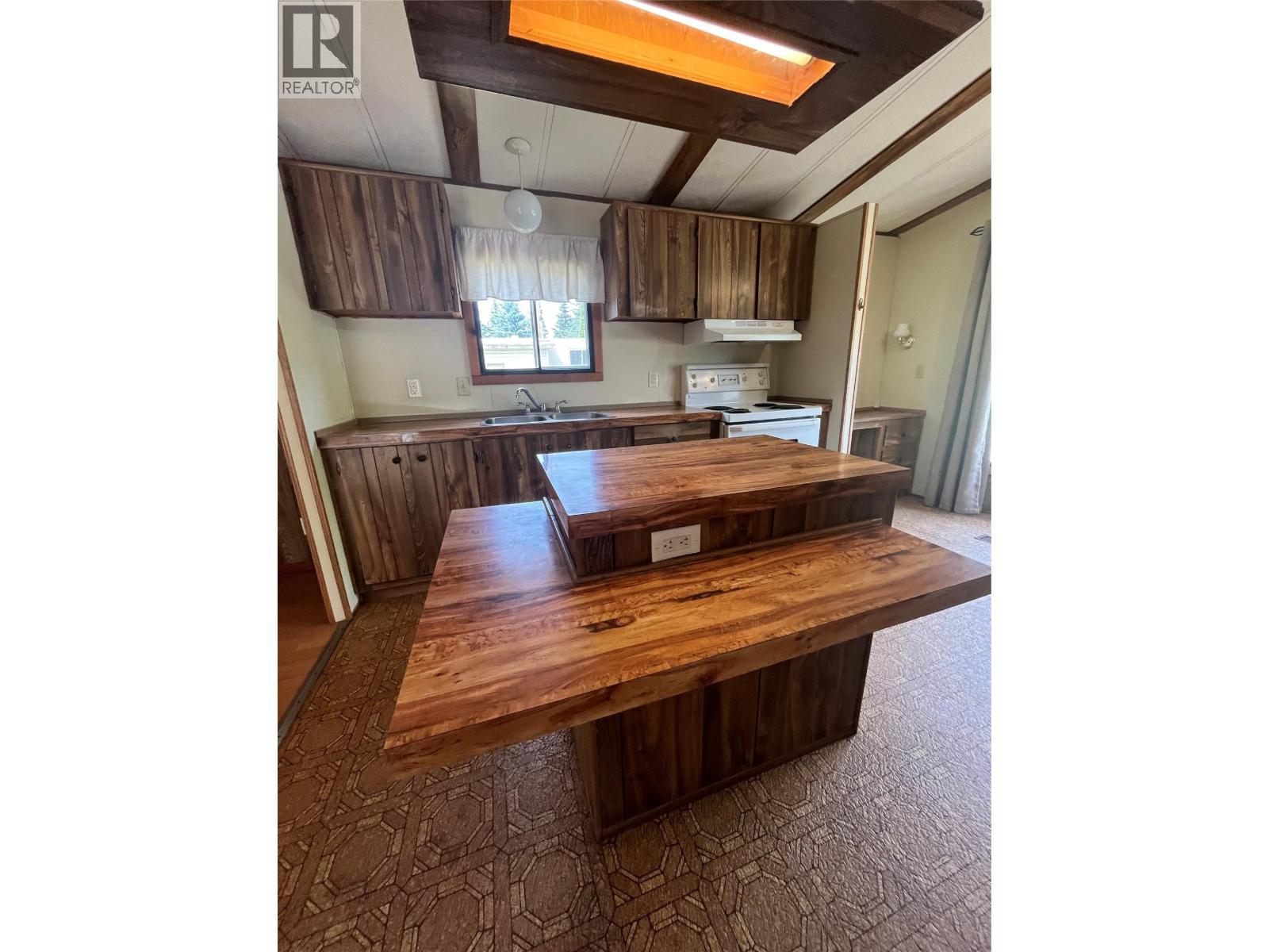 4232 Eldon Frontage Road Unit# 2, Tappen, British Columbia  V0E 2X2 - Photo 9 - 10377253
