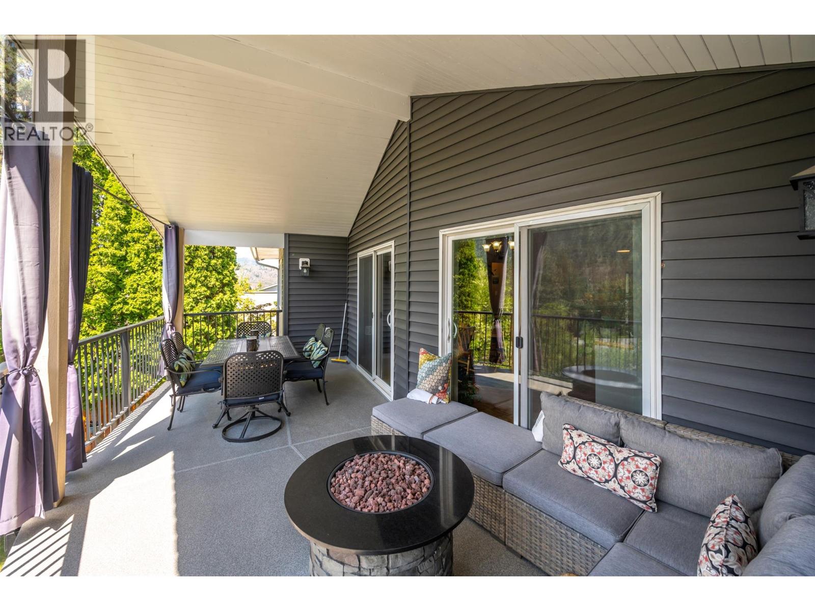 1332 Peachcliff Drive, Okanagan Falls, British Columbia  V0H 1R1 - Photo 26 - 10376824
