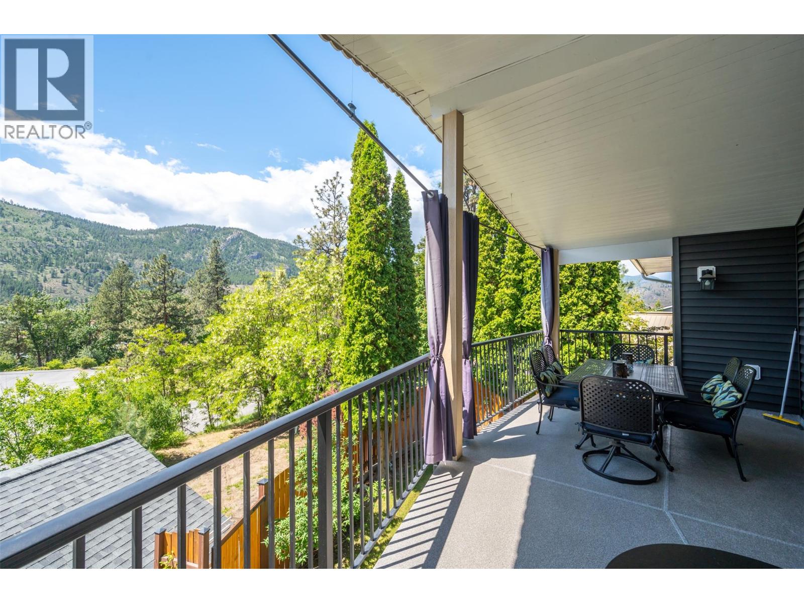 1332 Peachcliff Drive, Okanagan Falls, British Columbia  V0H 1R1 - Photo 27 - 10376824