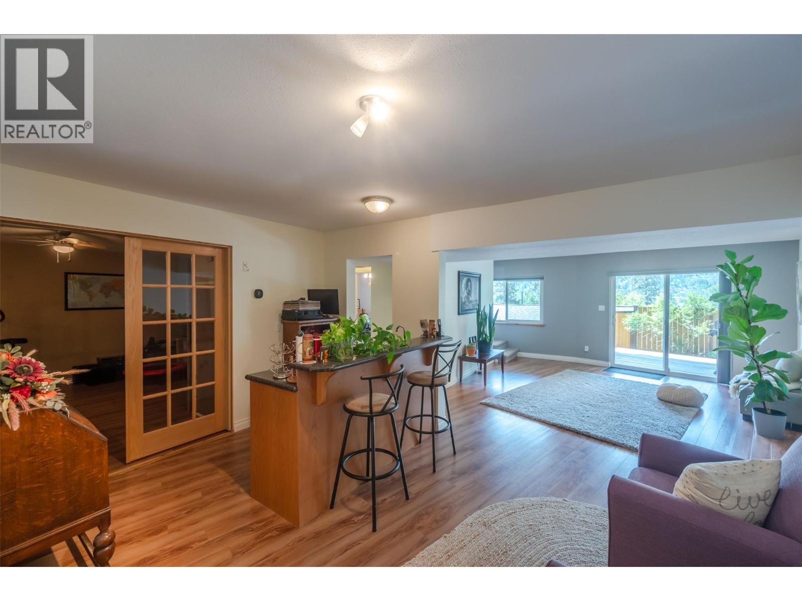 1332 Peachcliff Drive, Okanagan Falls, British Columbia  V0H 1R1 - Photo 38 - 10376824