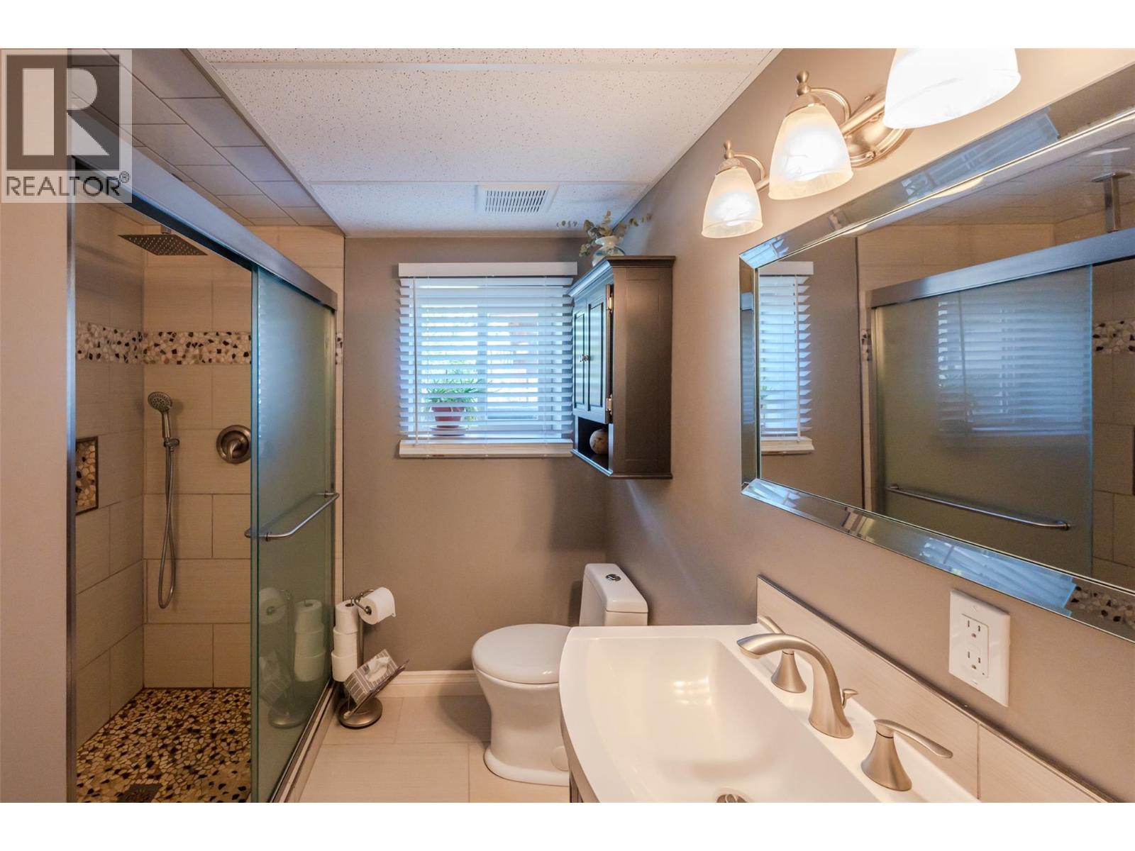 1332 Peachcliff Drive, Okanagan Falls, British Columbia  V0H 1R1 - Photo 45 - 10376824