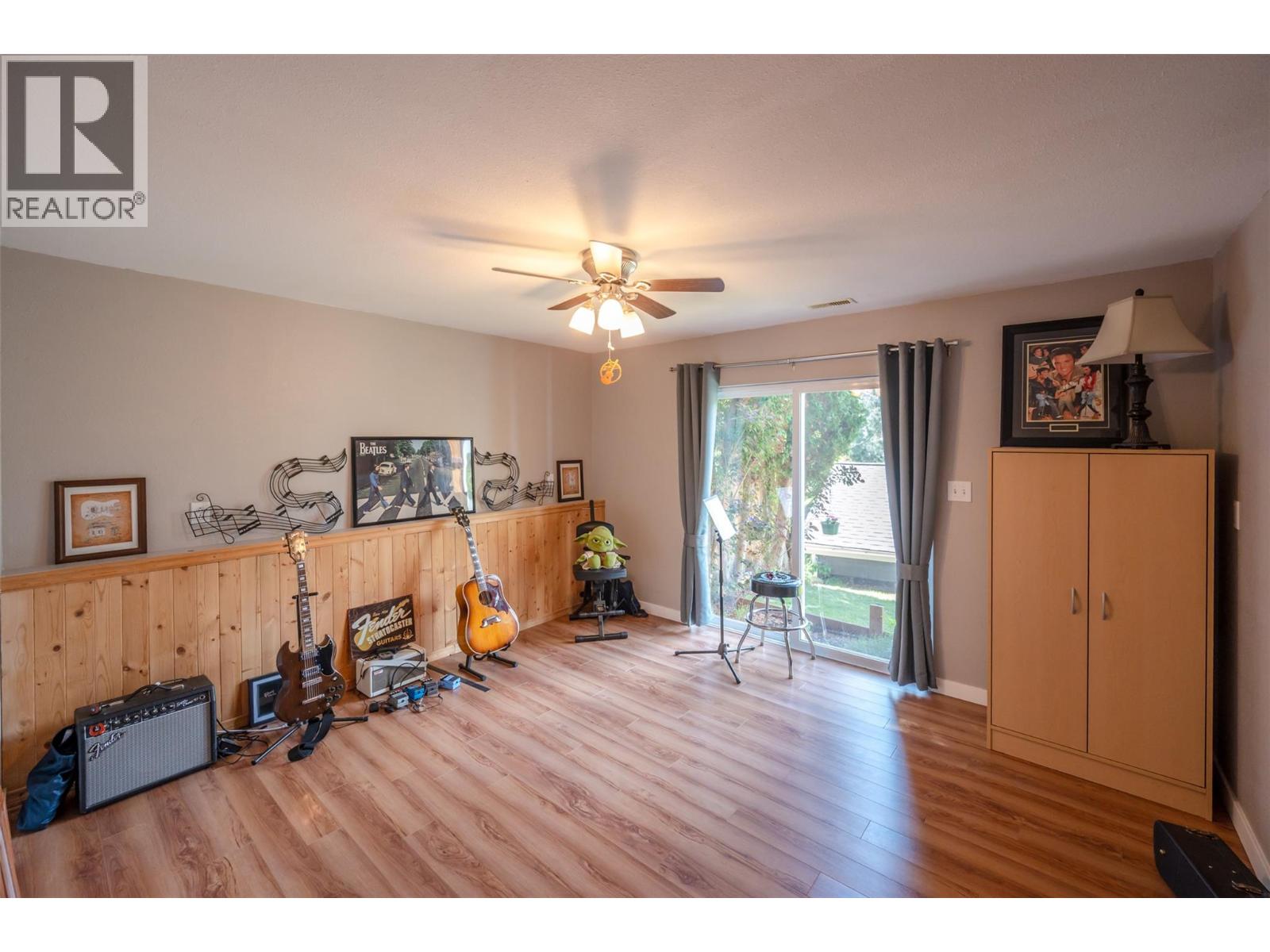 1332 Peachcliff Drive, Okanagan Falls, British Columbia  V0H 1R1 - Photo 48 - 10376824
