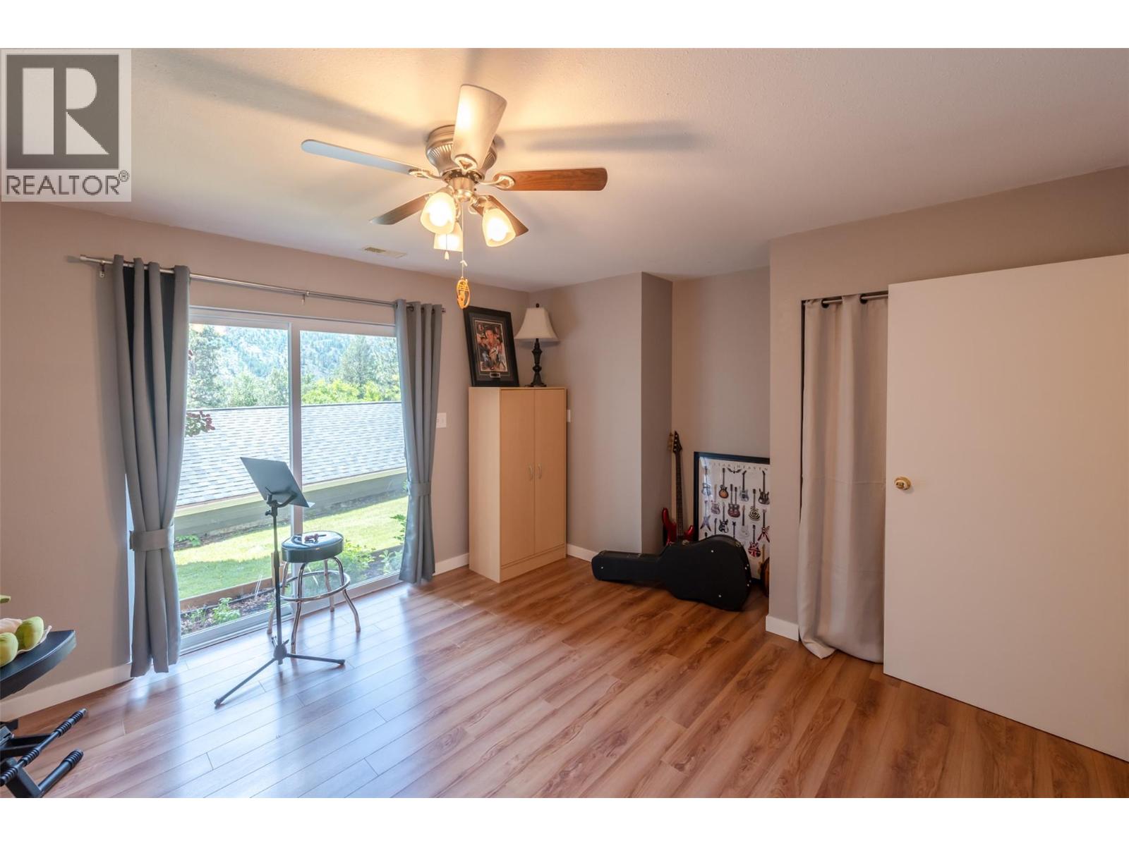 1332 Peachcliff Drive, Okanagan Falls, British Columbia  V0H 1R1 - Photo 49 - 10376824