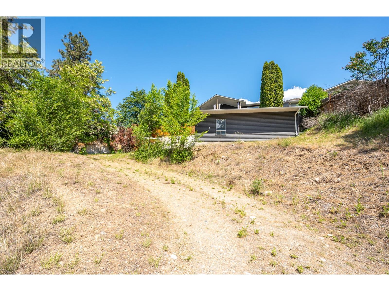 1332 Peachcliff Drive, Okanagan Falls, British Columbia  V0H 1R1 - Photo 60 - 10376824