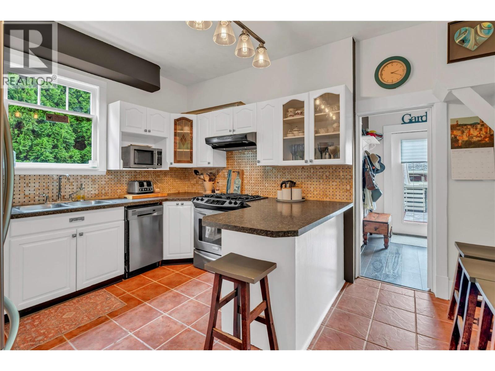 494 Young Street, Penticton, British Columbia  V2A 5T1 - Photo 15 - 10375242