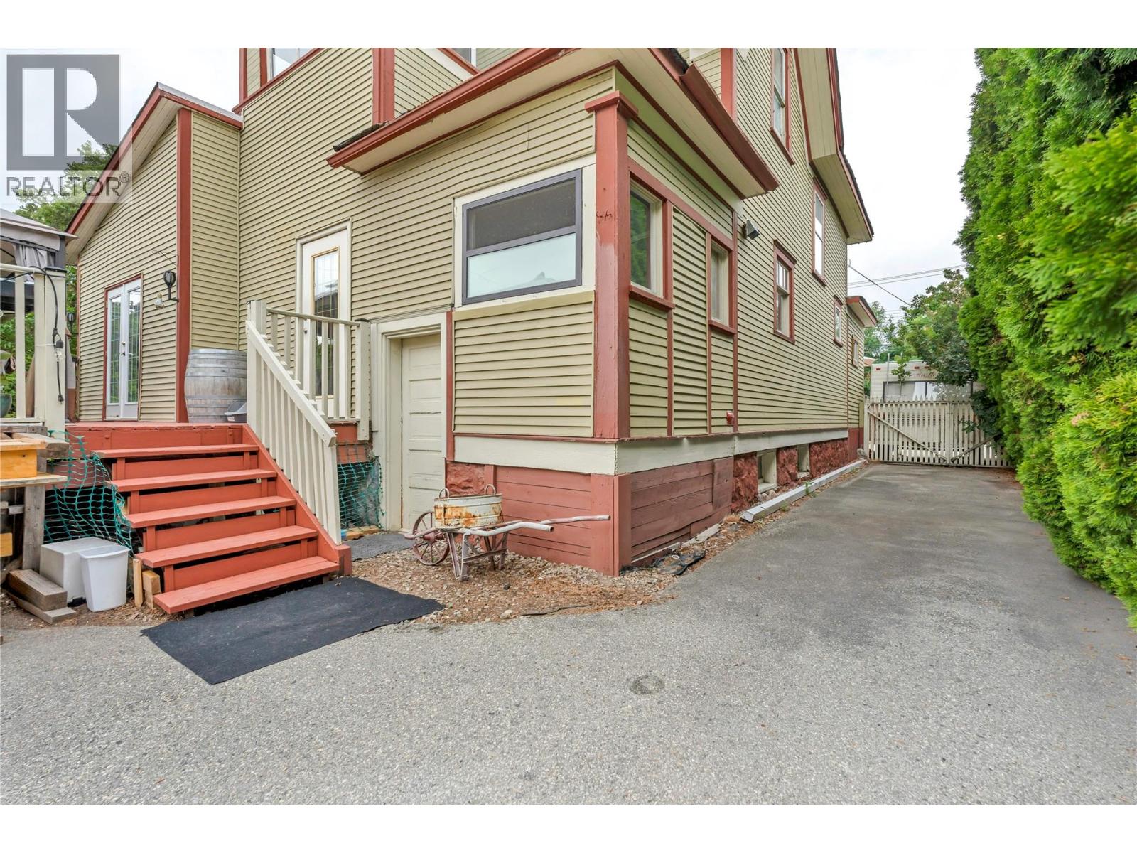 494 Young Street, Penticton, British Columbia  V2A 5T1 - Photo 48 - 10375242