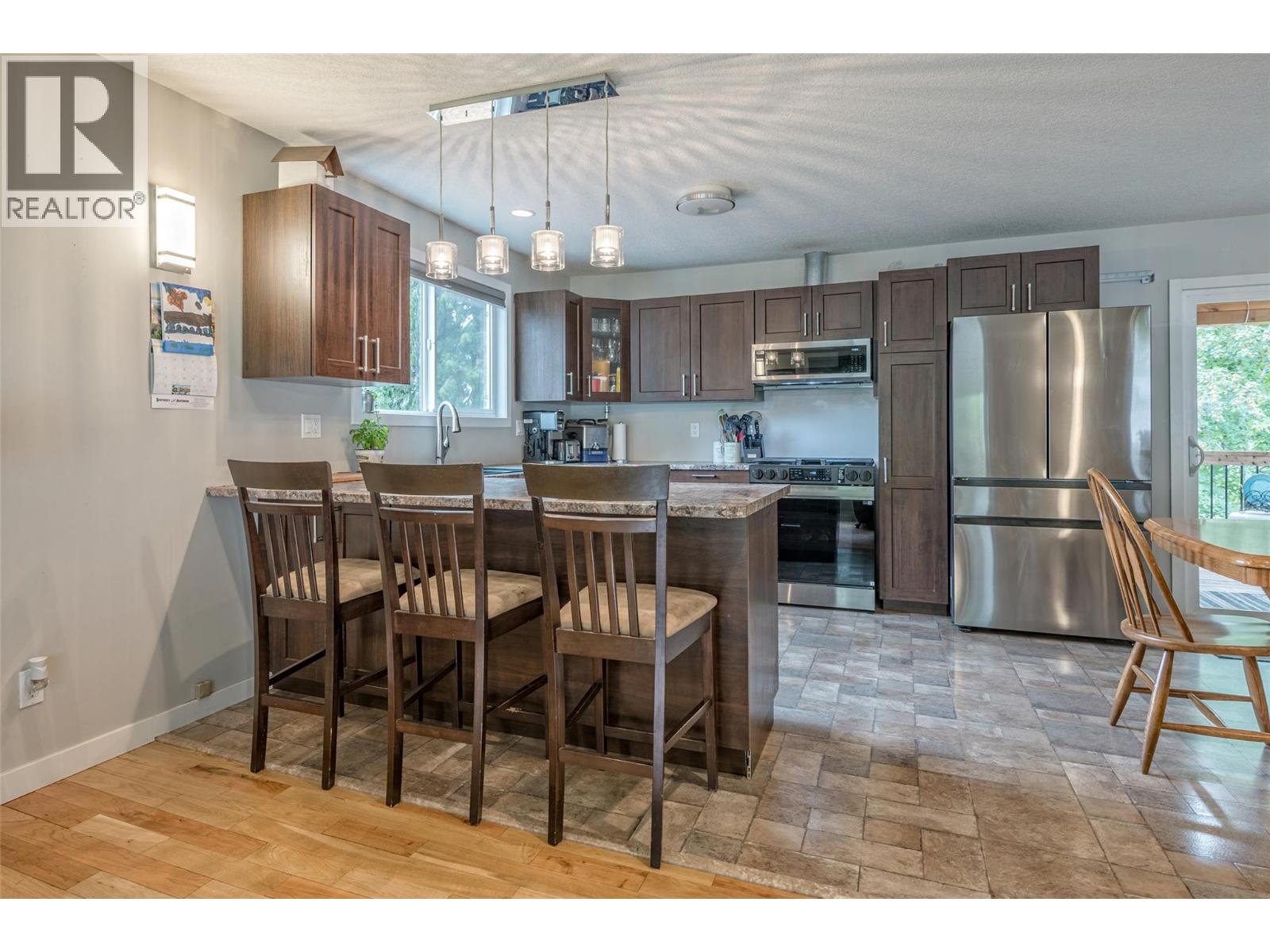 3286 Upper Mcleod Road, Spallumcheen, British Columbia  V4Y 0S6 - Photo 8 - 10377663