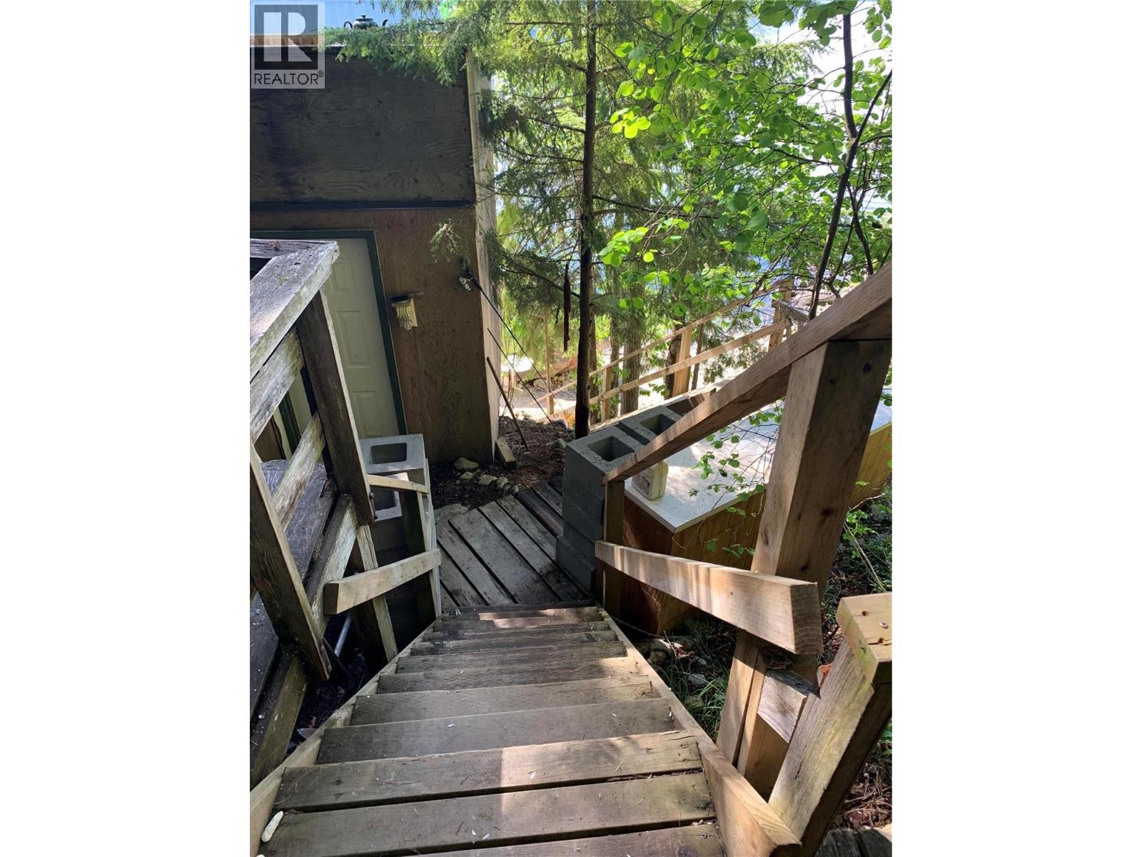 28 Simard Road, Mabel Lake, British Columbia  V0E 1V5 - Photo 22 - 10377603