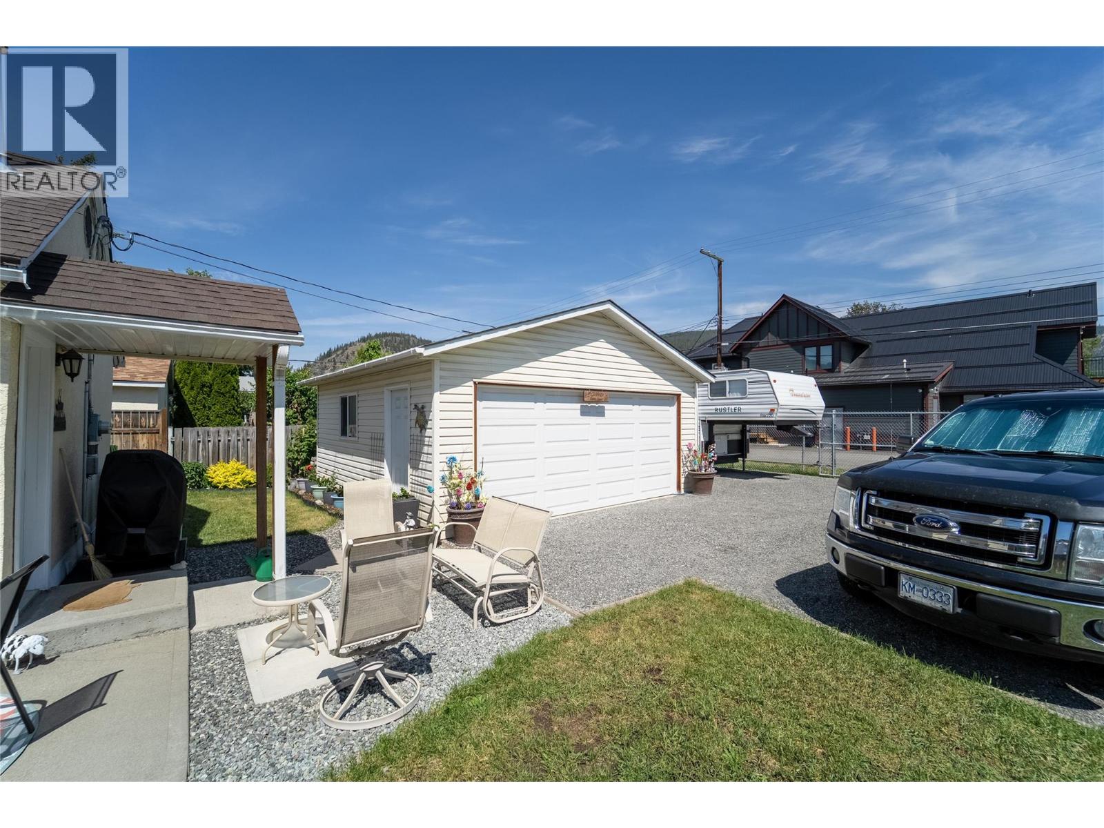 1851 Granite Avenue, Merritt, British Columbia  V1K 1B8 - Photo 3 - 10377578