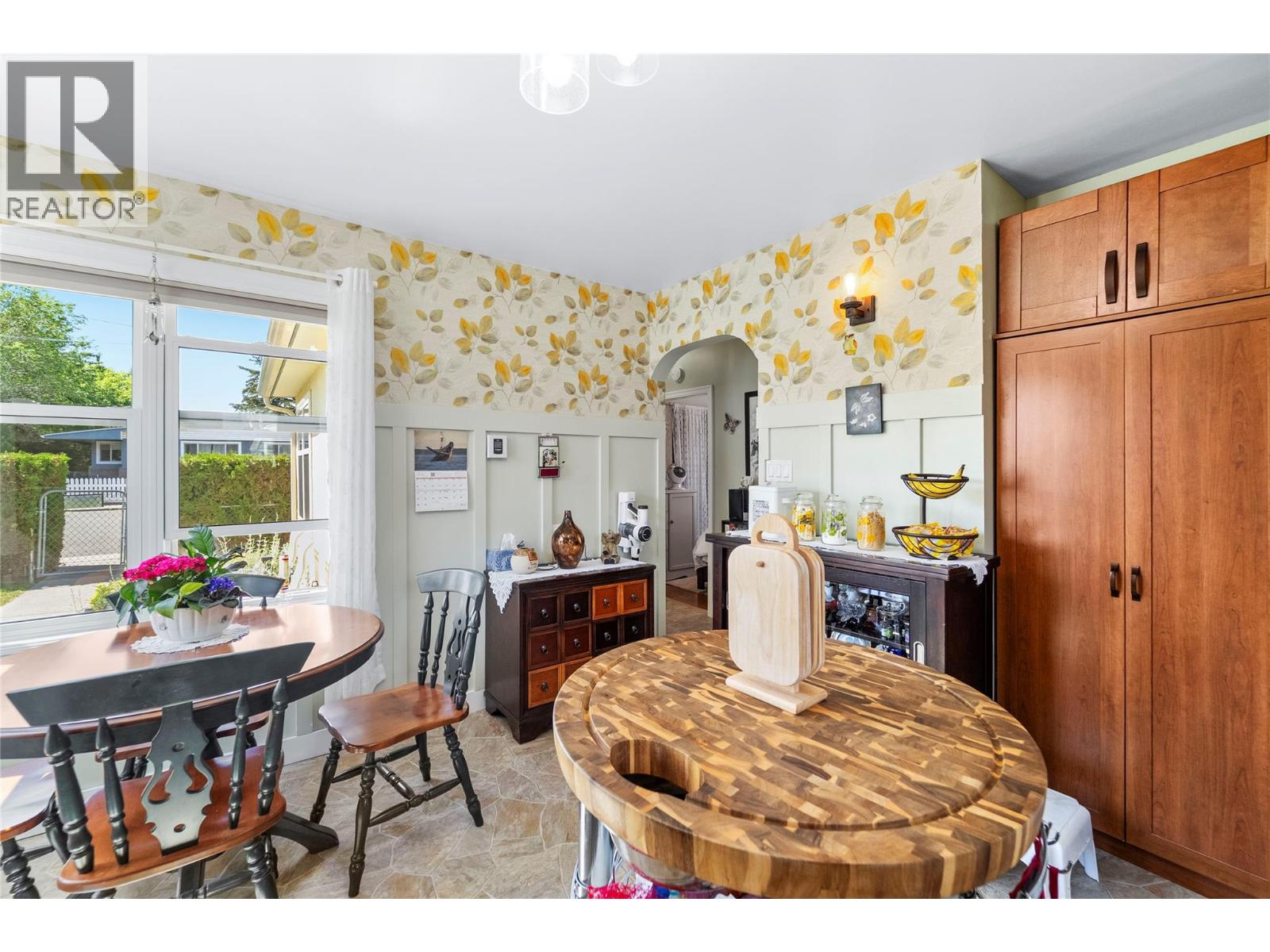 1851 Granite Avenue, Merritt, British Columbia  V1K 1B8 - Photo 6 - 10377578