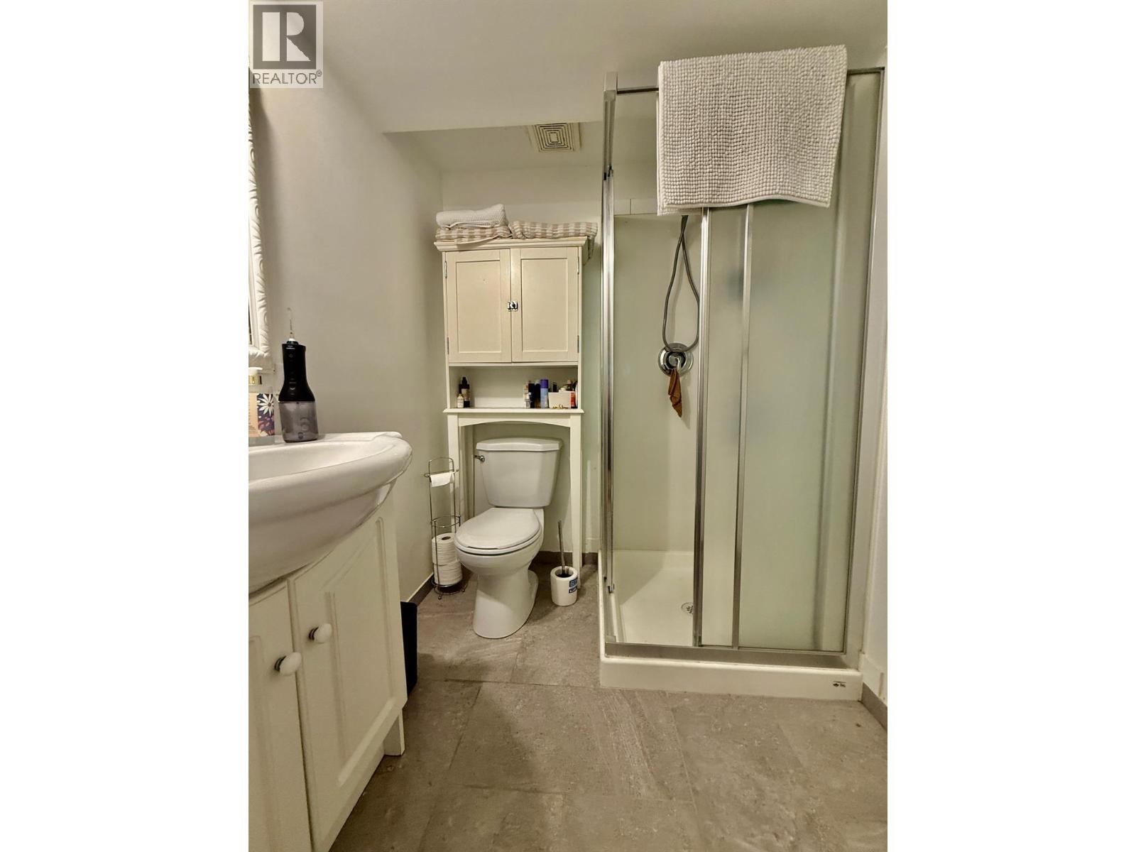 209 6th Avenue, Castlegar, British Columbia  V1N 1T1 - Photo 18 - 10377511