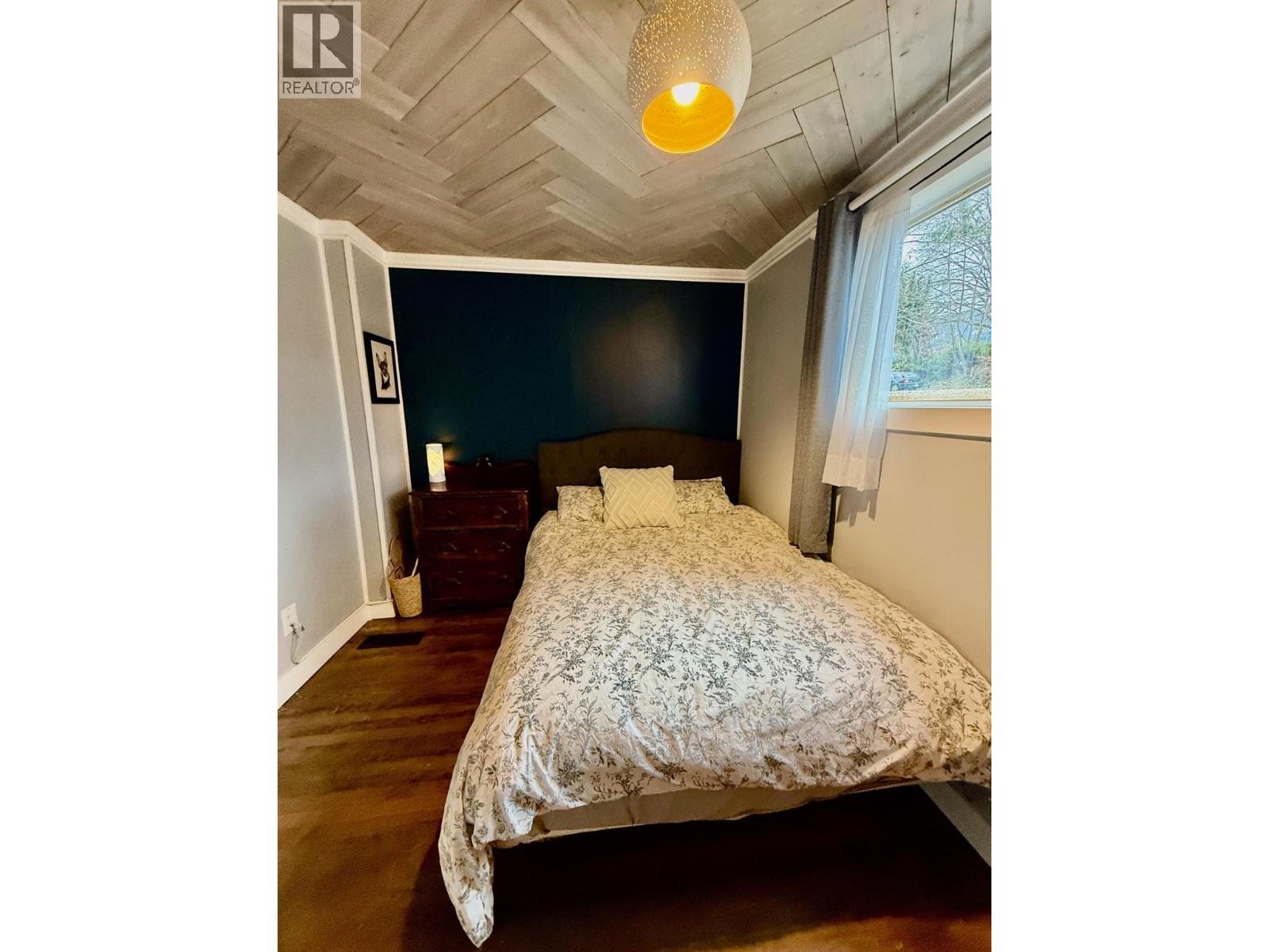 209 6th Avenue, Castlegar, British Columbia  V1N 1T1 - Photo 8 - 10377511