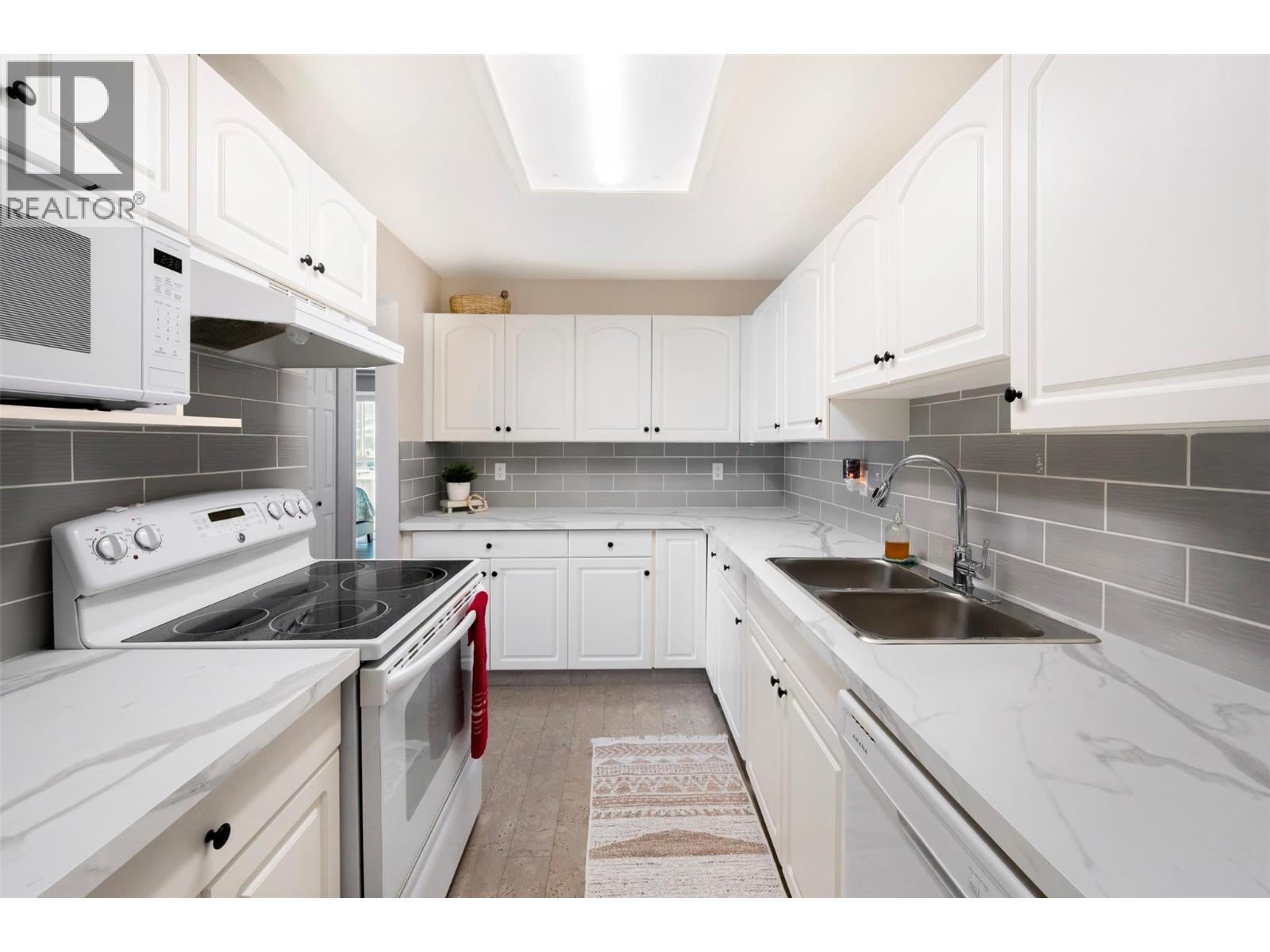 2401 South Main Street Unit# 405, Penticton, British Columbia  V2A 5J1 - Photo 16 - 10377093