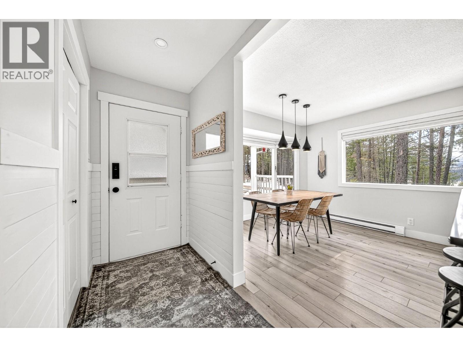 1668 Tranquility Road, Baynes Lake, British Columbia  V0B 1T4 - Photo 11 - 10376939