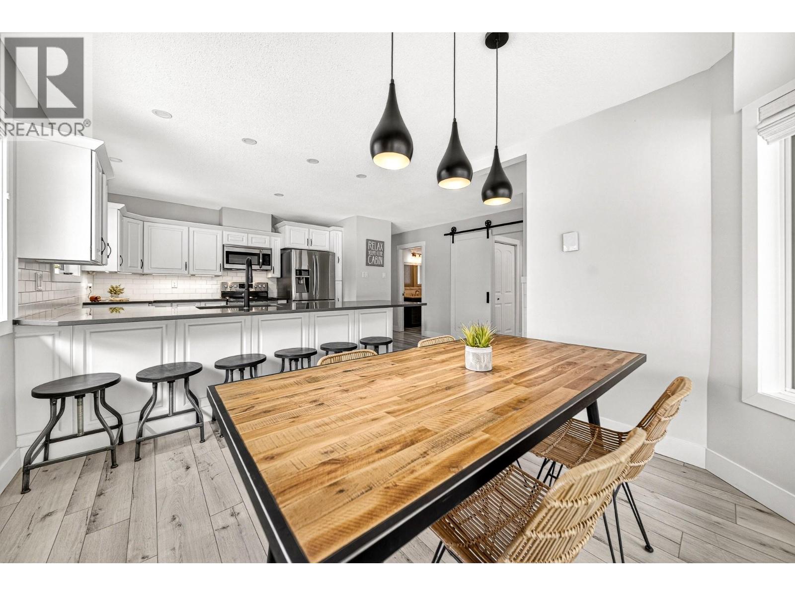 1668 Tranquility Road, Baynes Lake, British Columbia  V0B 1T4 - Photo 13 - 10376939