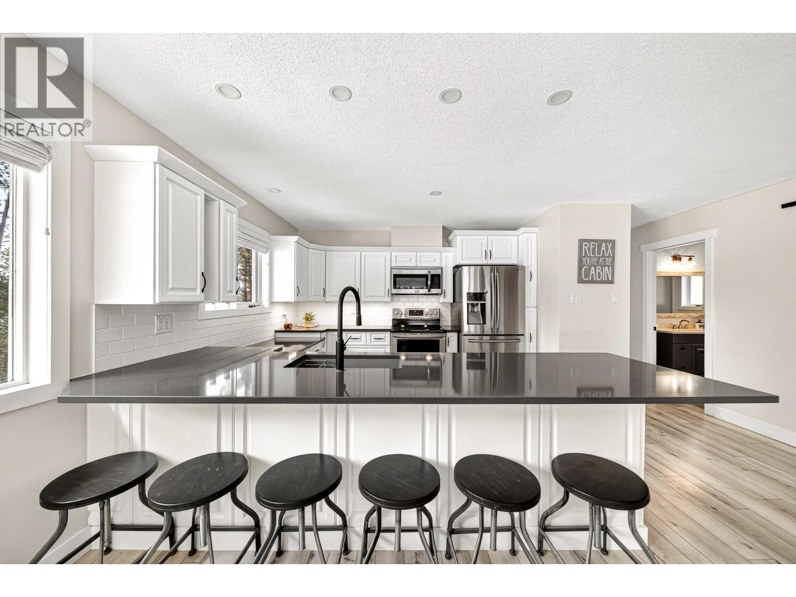 1668 Tranquility Road, Baynes Lake, British Columbia  V0B 1T4 - Photo 14 - 10376939