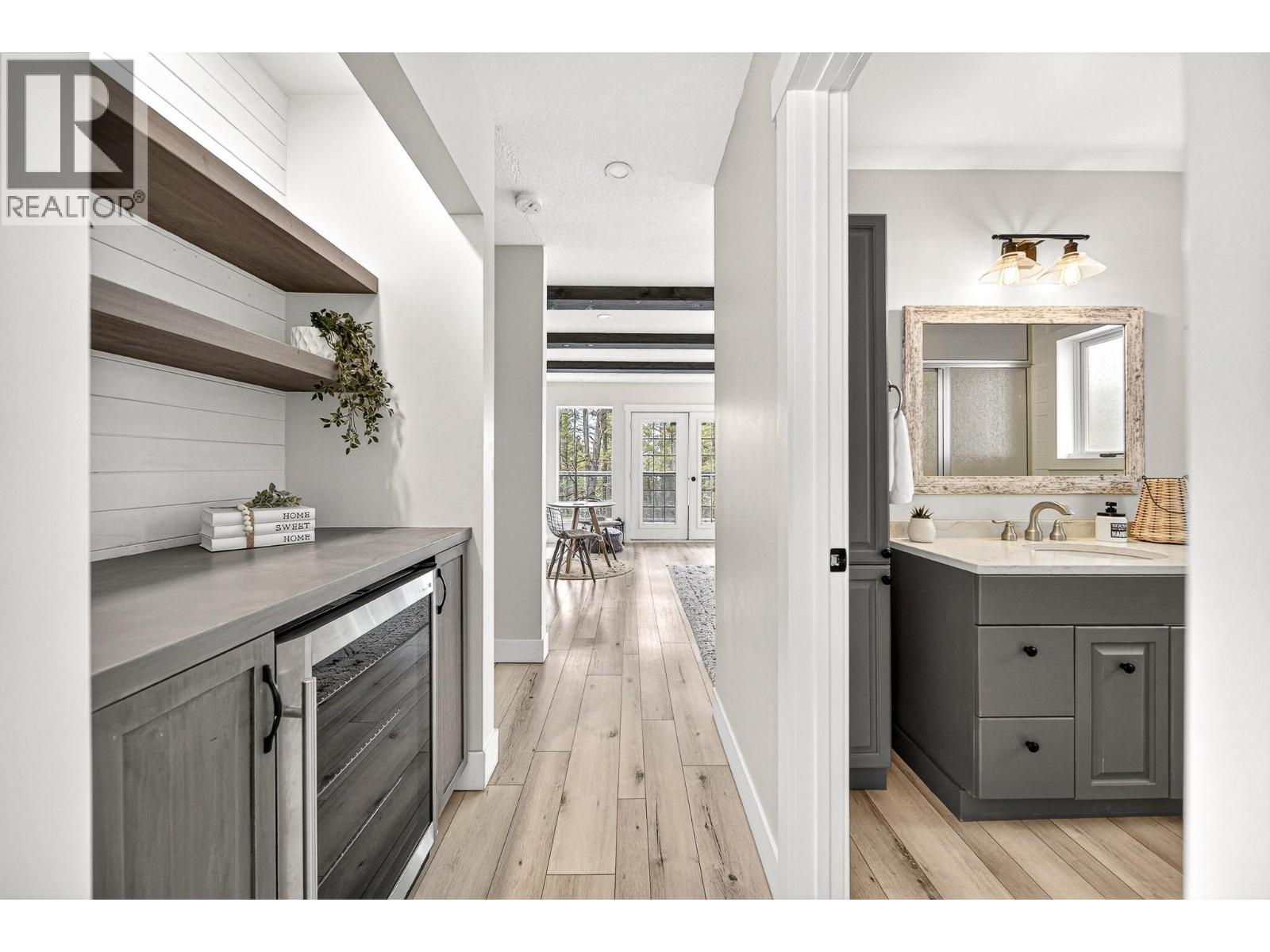 1668 Tranquility Road, Baynes Lake, British Columbia  V0B 1T4 - Photo 18 - 10376939