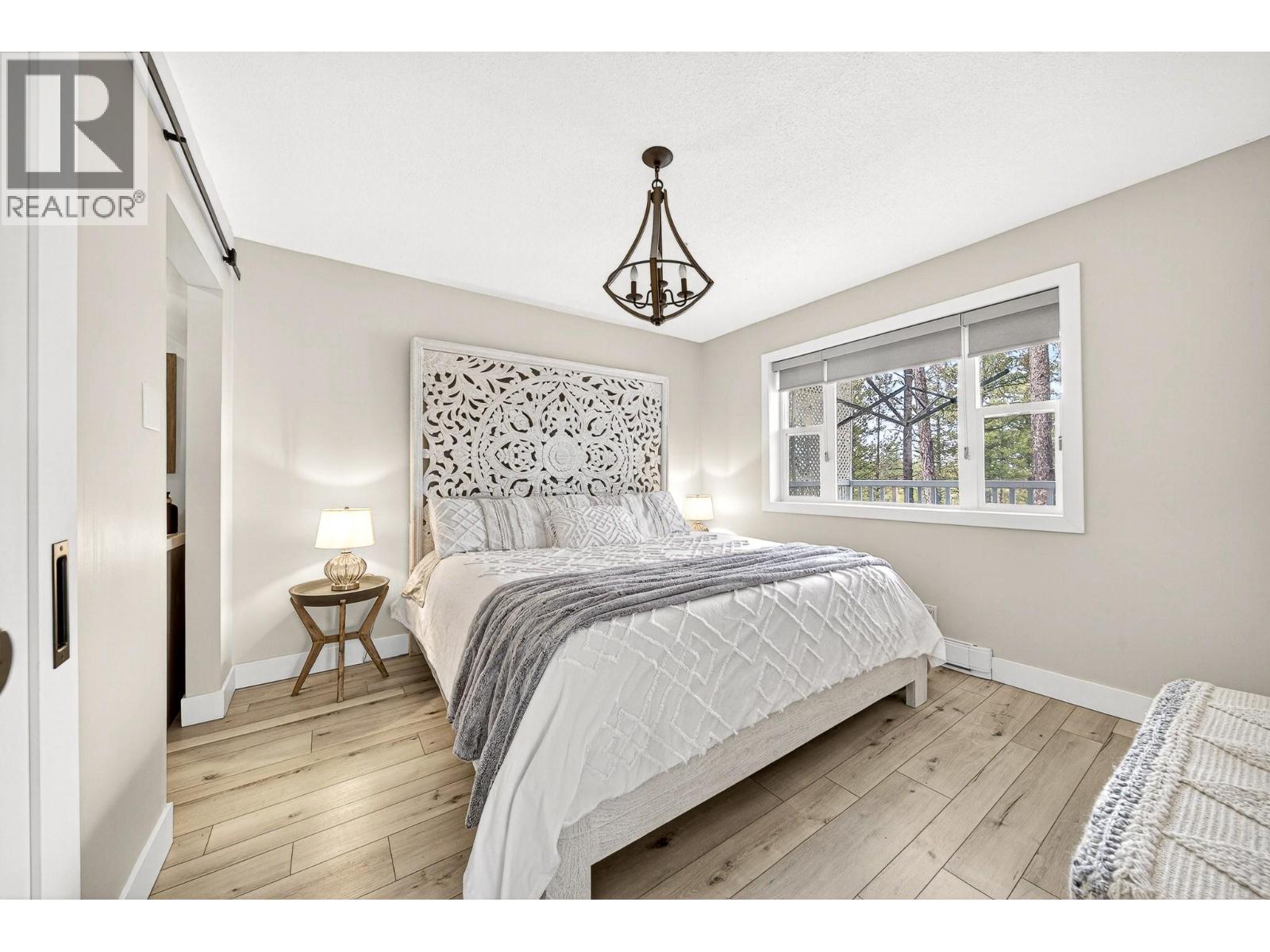 1668 Tranquility Road, Baynes Lake, British Columbia  V0B 1T4 - Photo 8 - 10376939