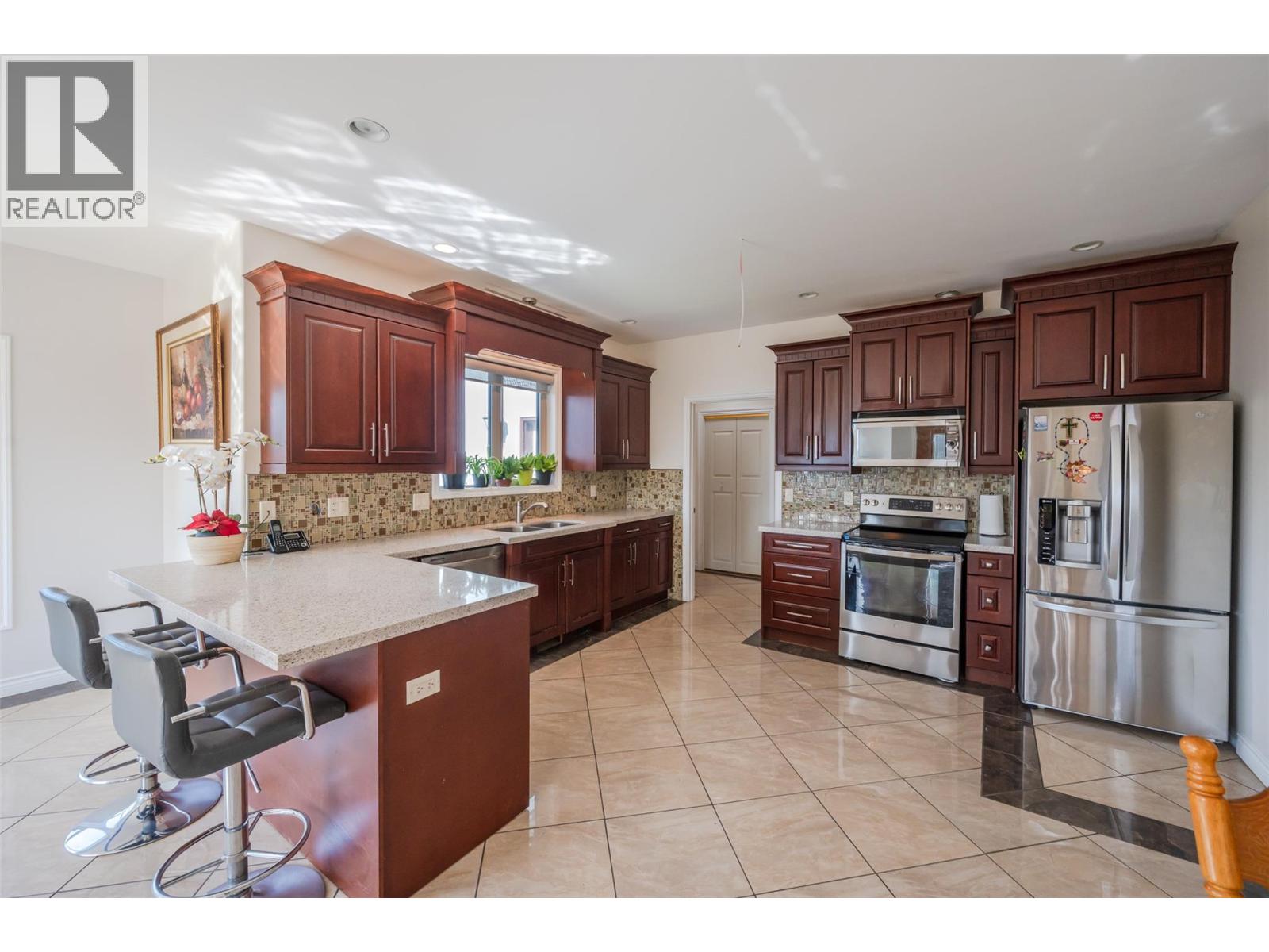 1095 Fairview Road, Oliver, British Columbia  V0H 1T1 - Photo 13 - 10377683