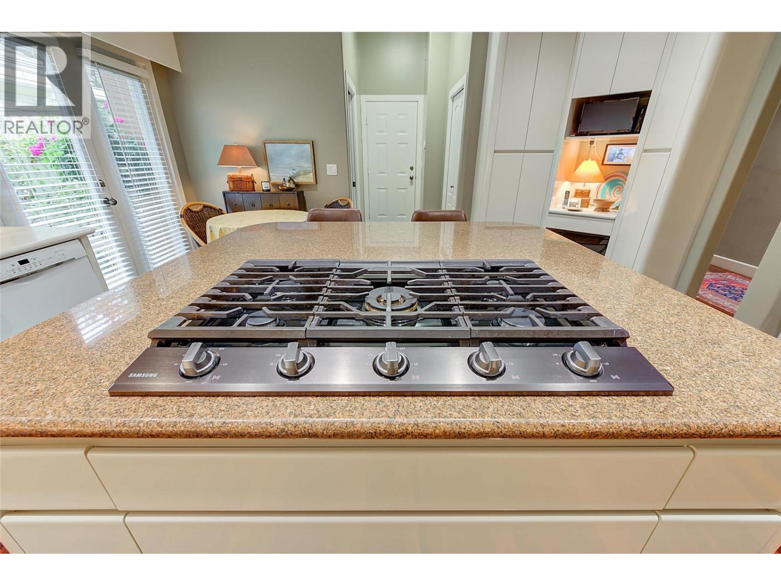 2368 Abbott Street Unit# 20, Kelowna, British Columbia  V1Y 9G7 - Photo 27 - 10377616