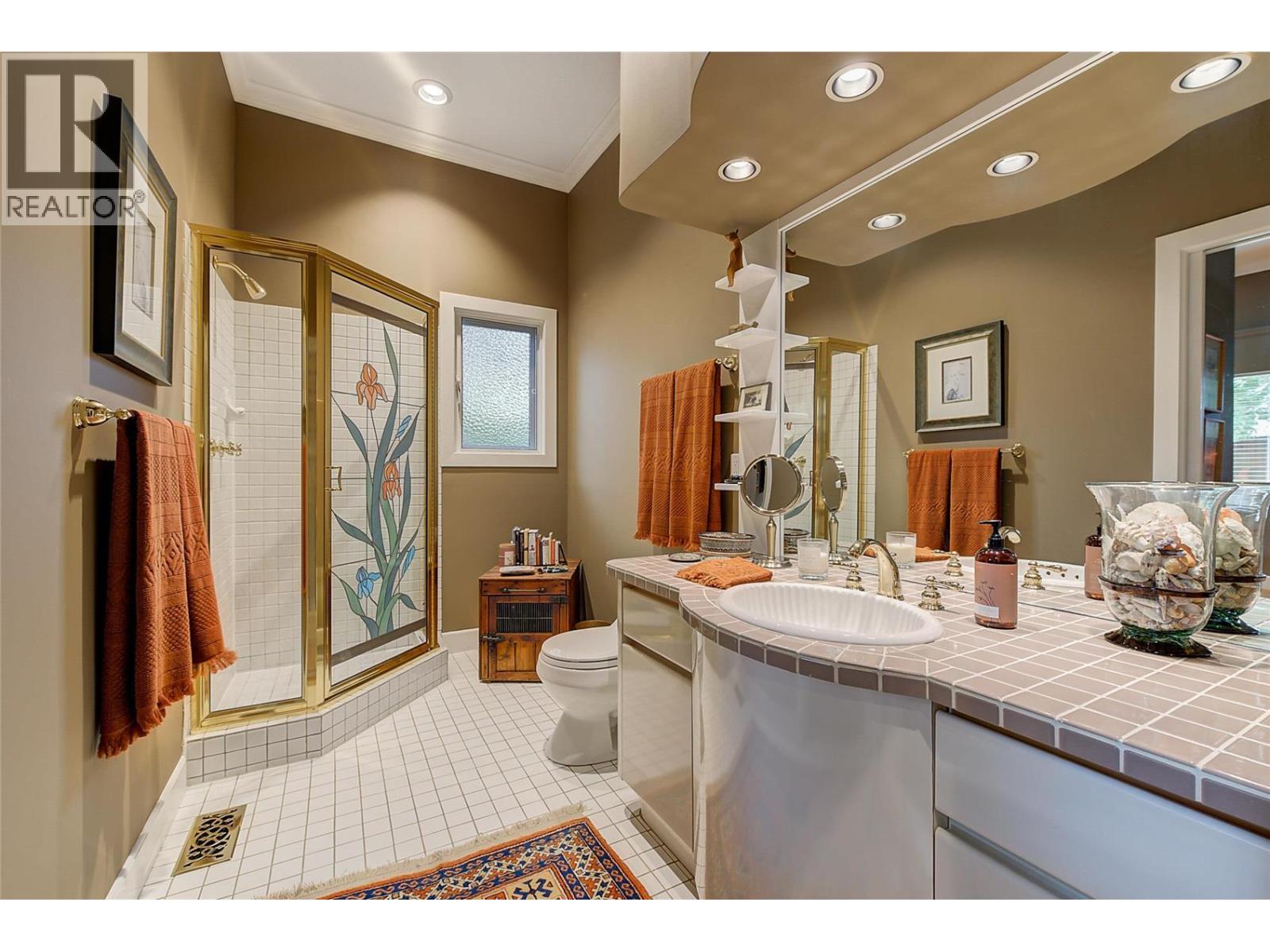 2368 Abbott Street Unit# 20, Kelowna, British Columbia  V1Y 9G7 - Photo 40 - 10377616