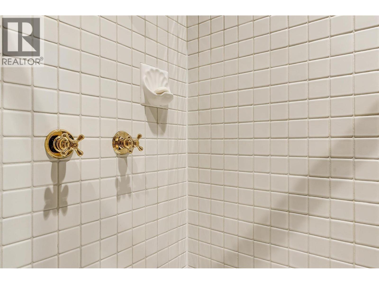 2368 Abbott Street Unit# 20, Kelowna, British Columbia  V1Y 9G7 - Photo 41 - 10377616