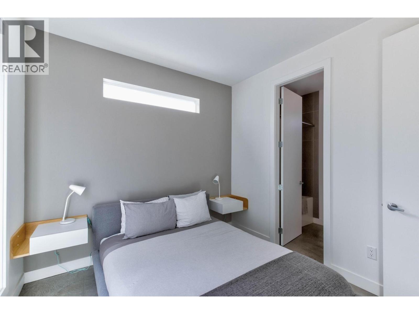 751 + 753 Martin Avenue N, Kelowna, British Columbia  V1Y 6V4 - Photo 31 - 10376138