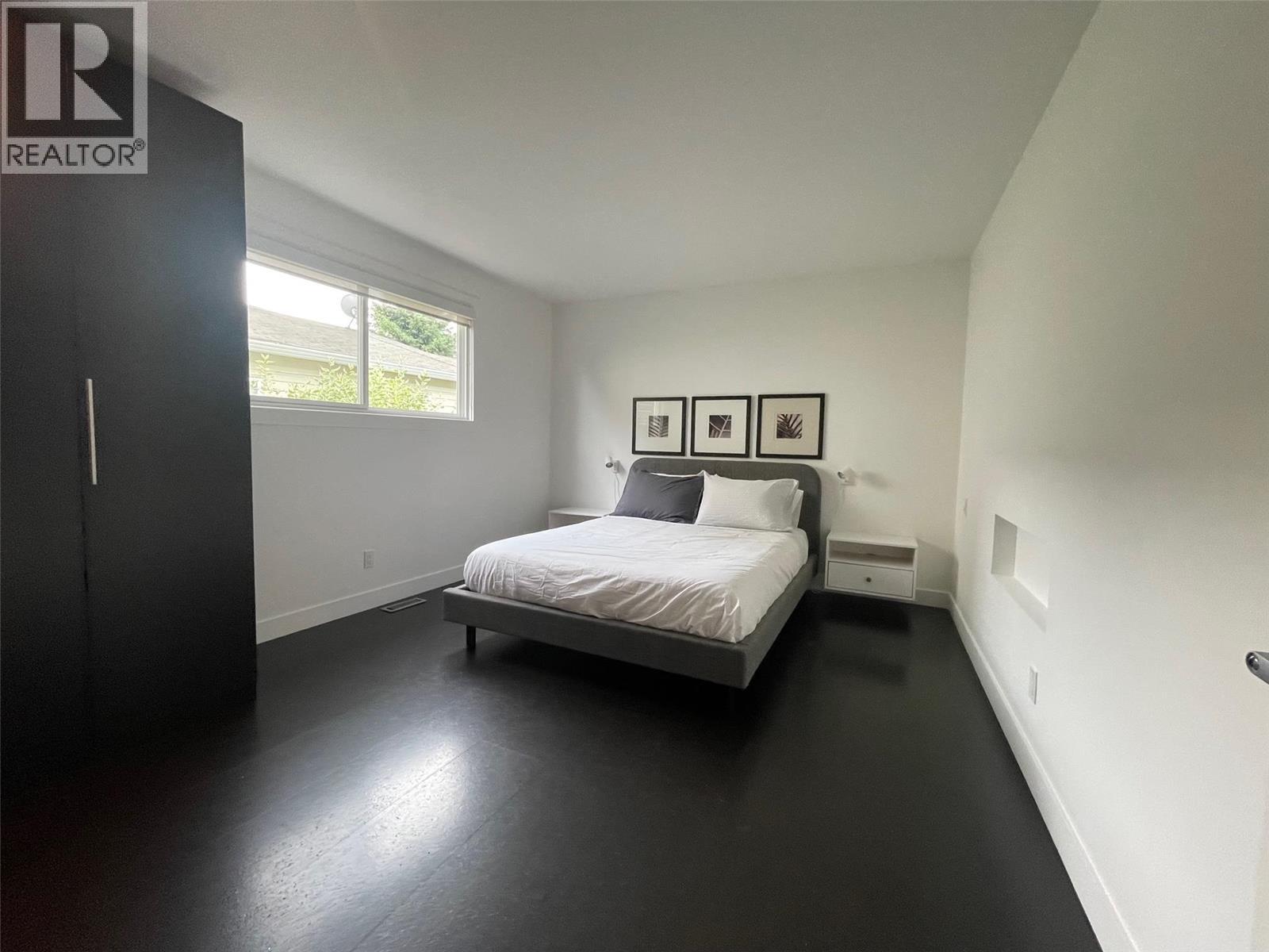 751 + 753 Martin Avenue N, Kelowna, British Columbia  V1Y 6V4 - Photo 6 - 10376138