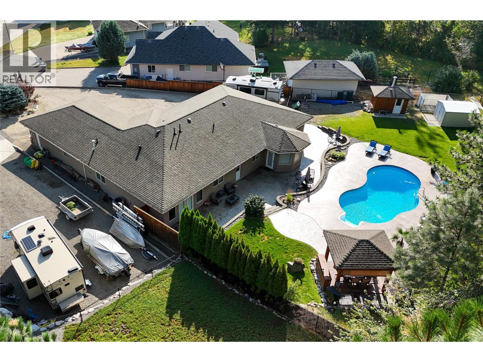 585 Coyote Drive, Kamloops, British Columbia  V2C 6T9 - Photo 1 - 10377606