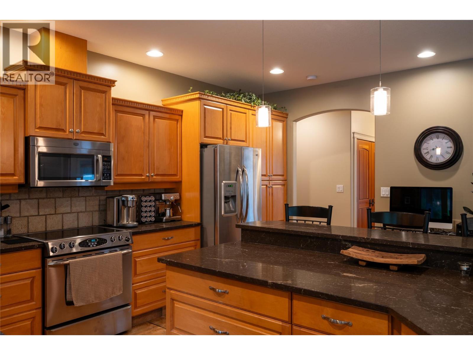 585 Coyote Drive, Kamloops, British Columbia  V2C 6T9 - Photo 16 - 10377606