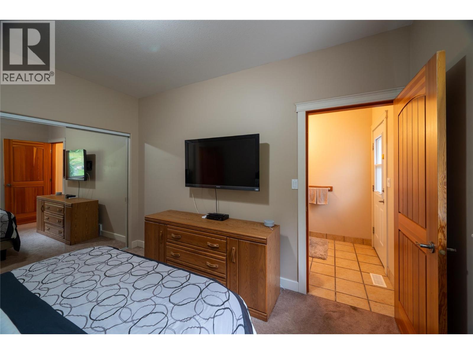 585 Coyote Drive, Kamloops, British Columbia  V2C 6T9 - Photo 22 - 10377606