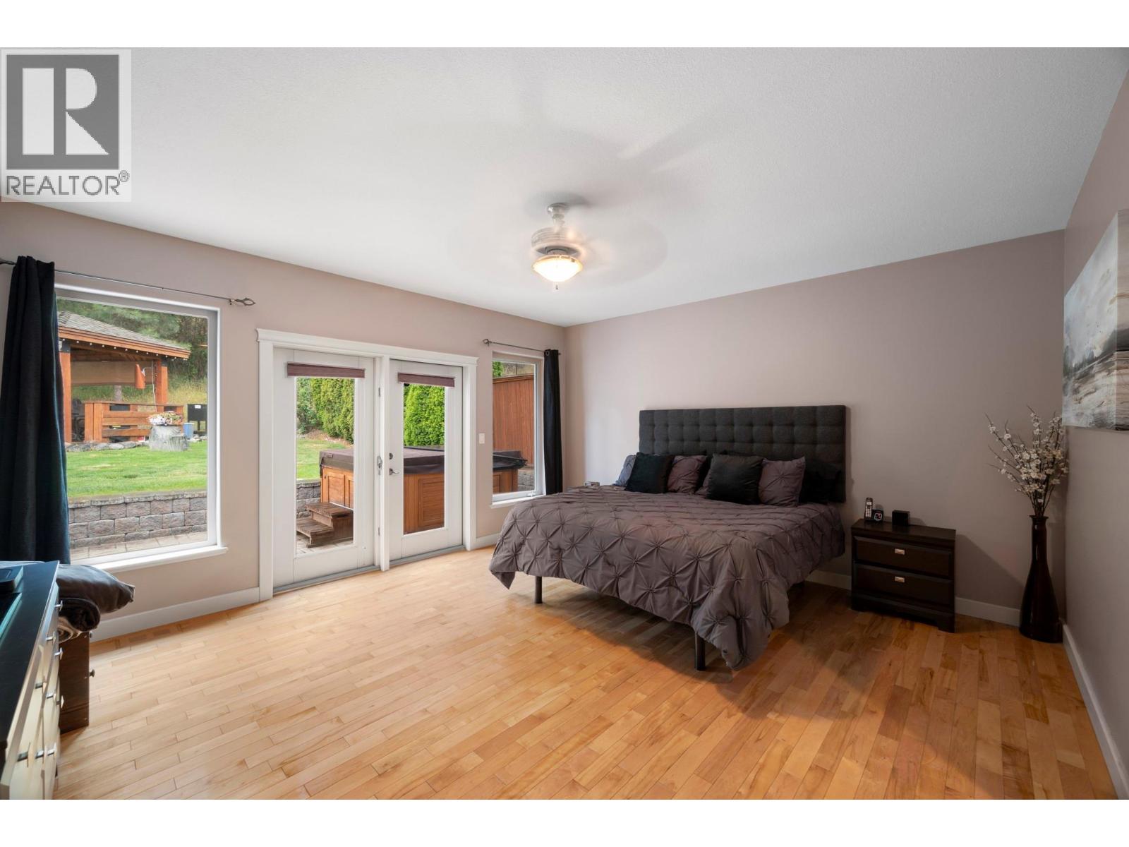 585 Coyote Drive, Kamloops, British Columbia  V2C 6T9 - Photo 24 - 10377606