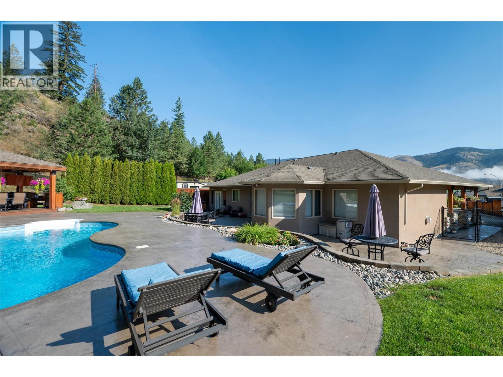 585 Coyote Drive, Kamloops, British Columbia  V2C 6T9 - Photo 48 - 10377606