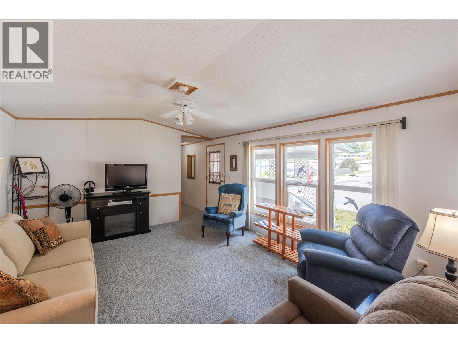4505 Mclean Creek Road Unit# F22, Okanagan Falls, British Columbia  V0H 1R1 - Photo 4 - 10377652