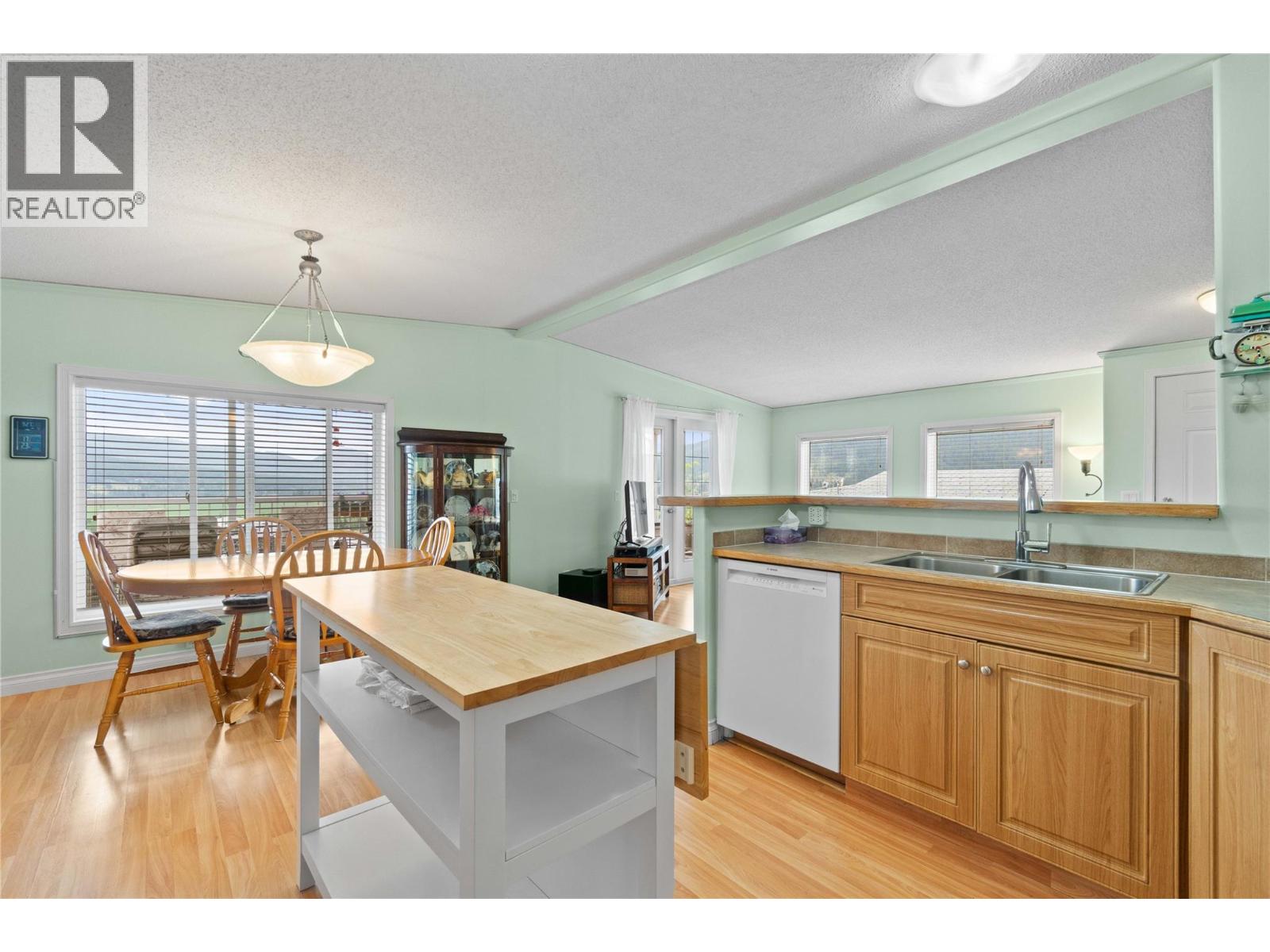 1885 Tappen Notch Hill Road Unit# 48, Tappen, British Columbia  V0E 2X0 - Photo 19 - 10377539