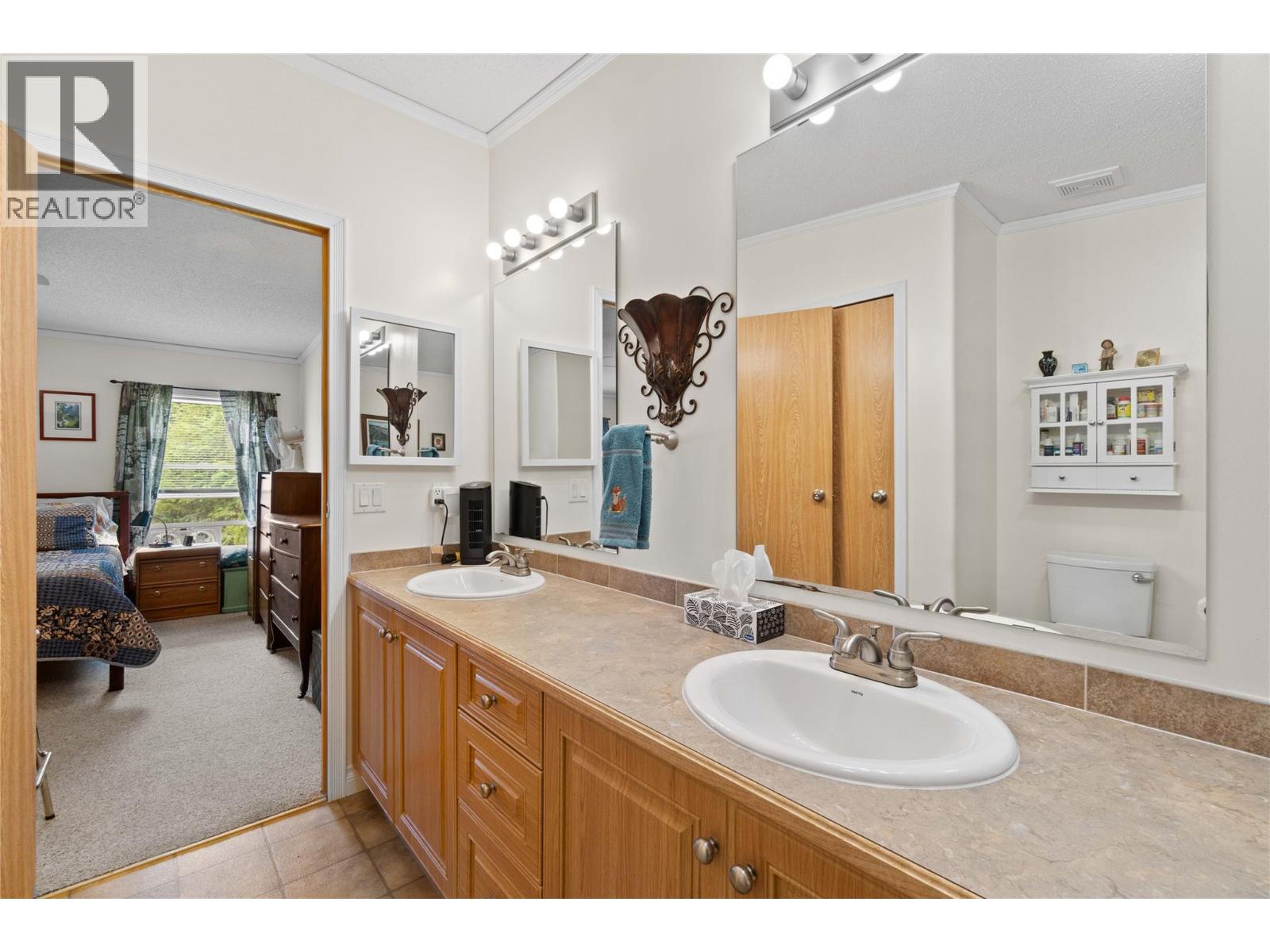 1885 Tappen Notch Hill Road Unit# 48, Tappen, British Columbia  V0E 2X0 - Photo 35 - 10377539