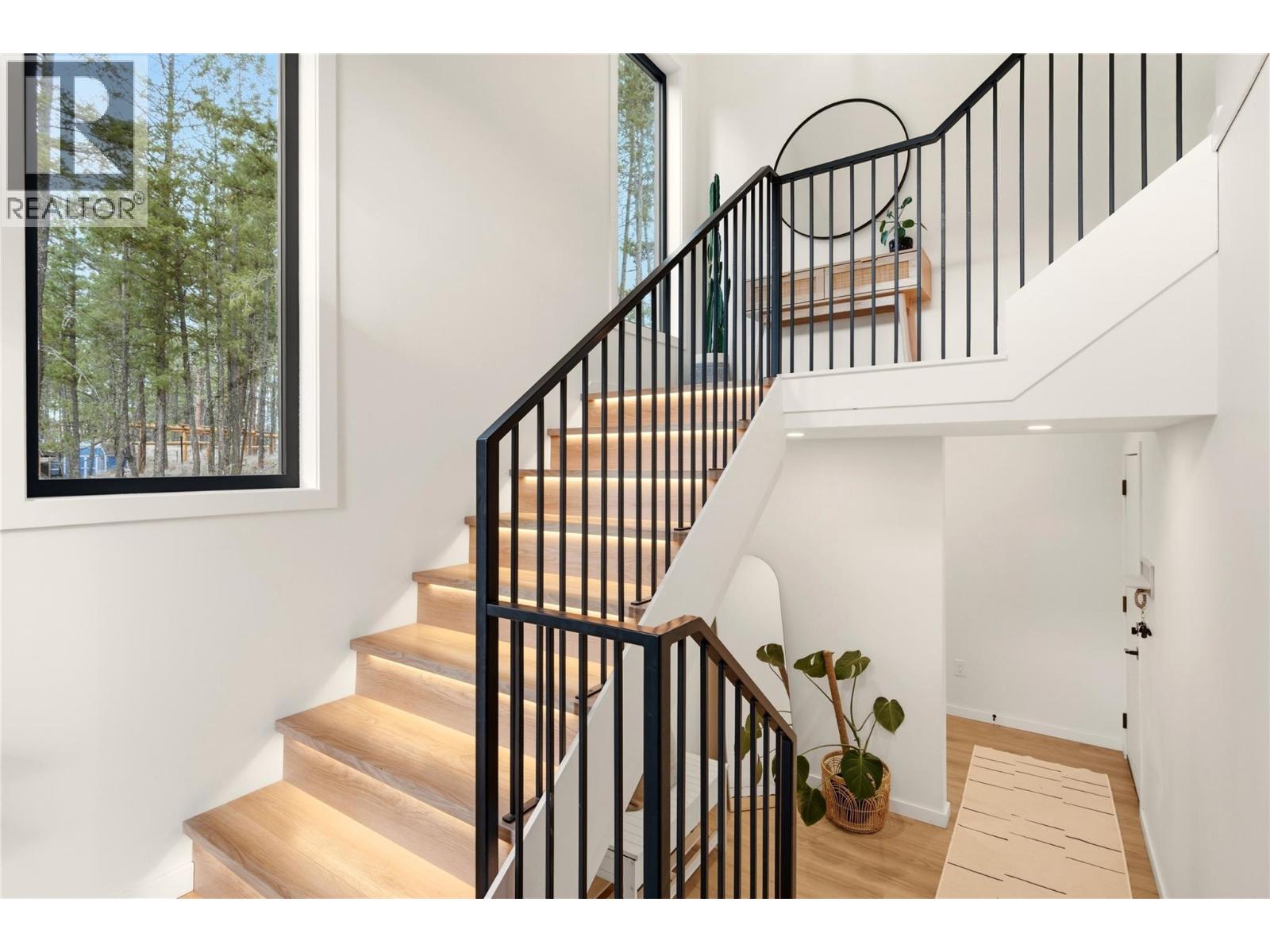 7111 Dunwaters Road, Kelowna, British Columbia  V1Z 3W6 - Photo 26 - 10376251